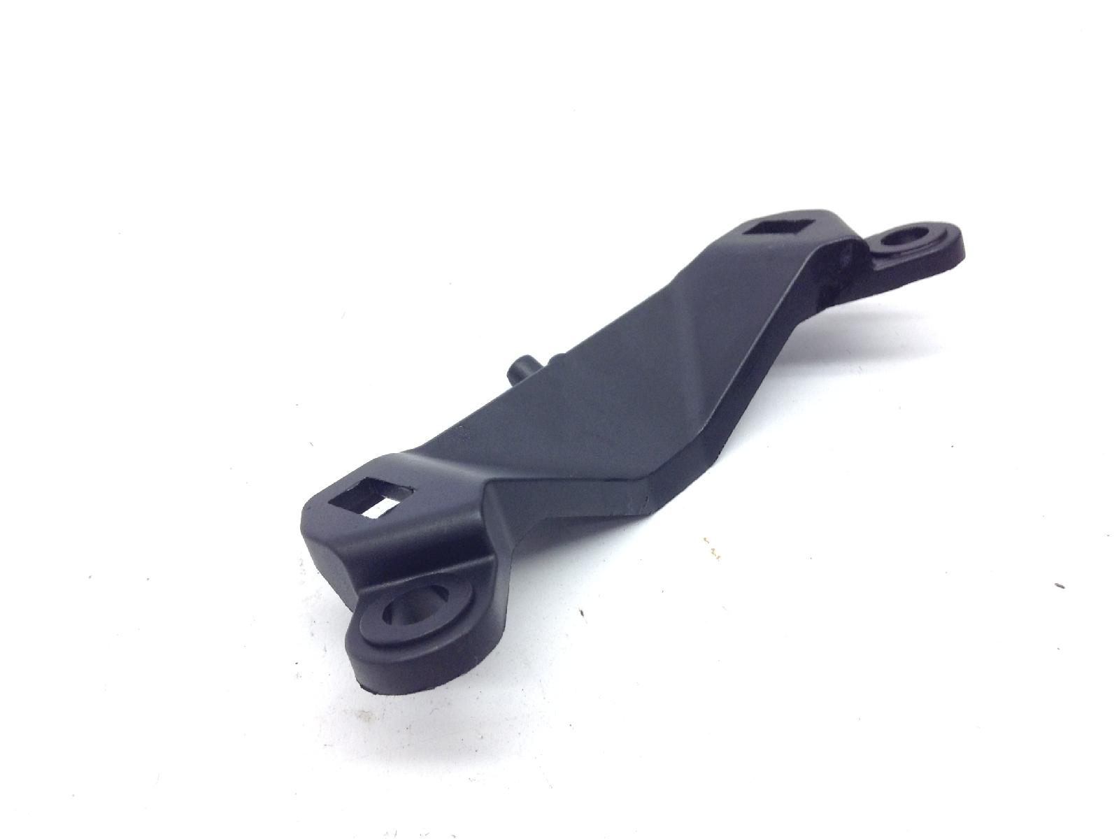 Piaggio vespa gts super hpe km0 300 supporto faro fanale stop posteriore 2020 2022 md310