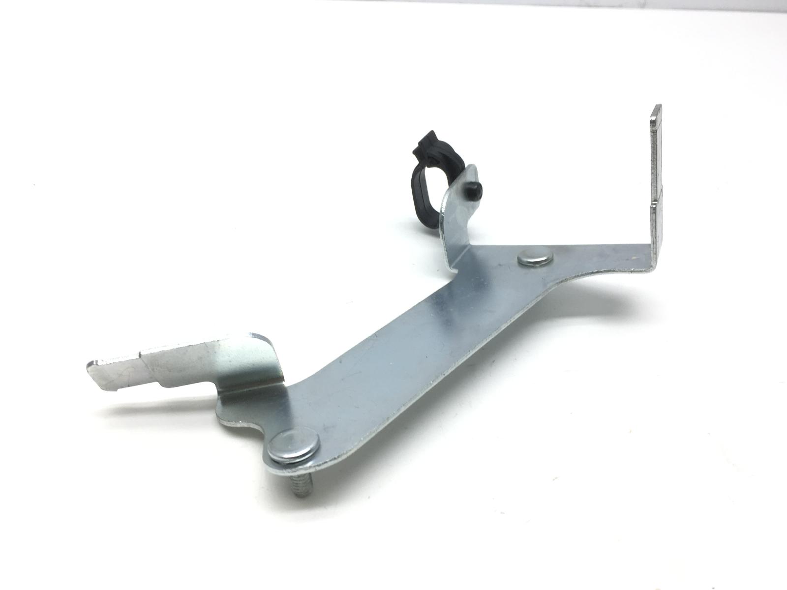 Piaggio vespa gts hpe abs km0 300 staffa supporto filtro vapori canister 2020 2020 md310