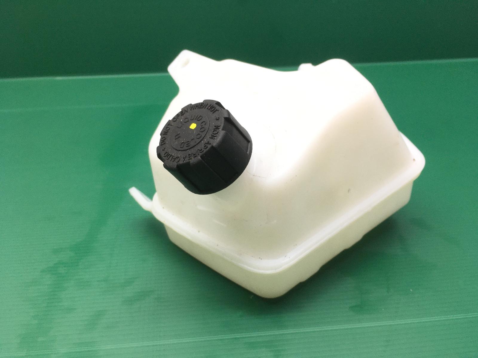 Piaggio vespa gts hpe abs km0 300 vaso espansione liquido radiatore 2020 2020 md310