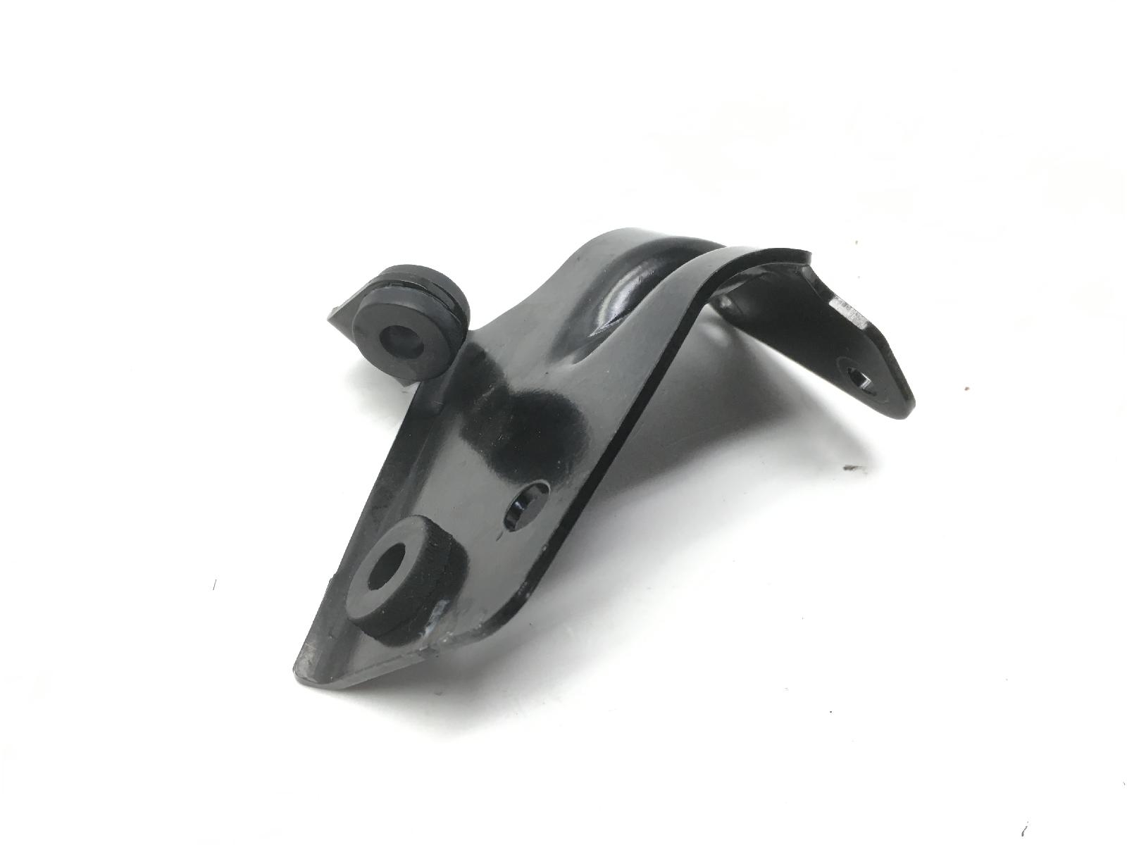 Piaggio vespa gts hpe abs km0 300 staffa supporto attuatore pompa abs 2020 2020 md310