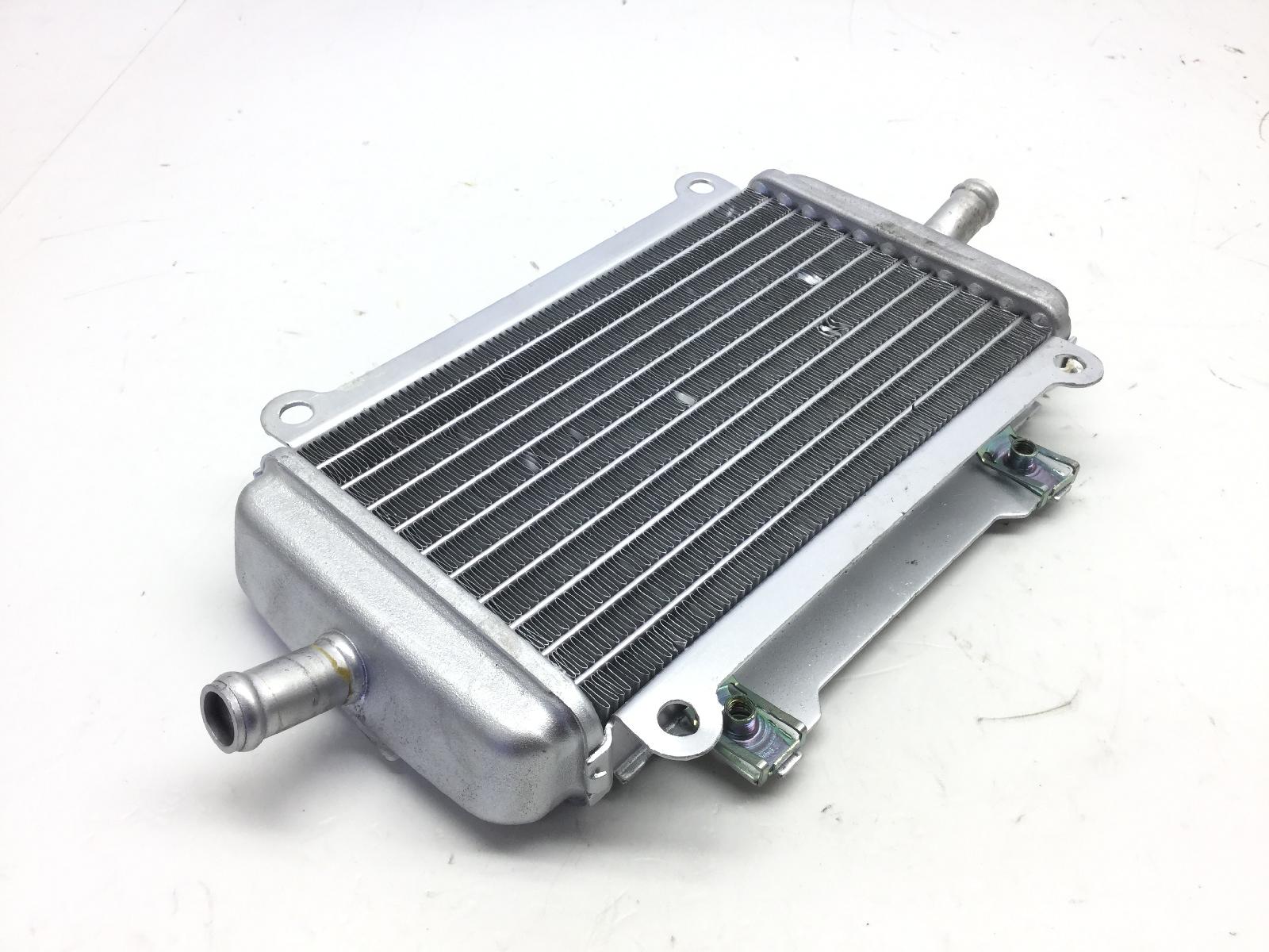 Piaggio vespa gts super hpe 'racing sixties' 300 radiatore acqua 2020 2022 md310