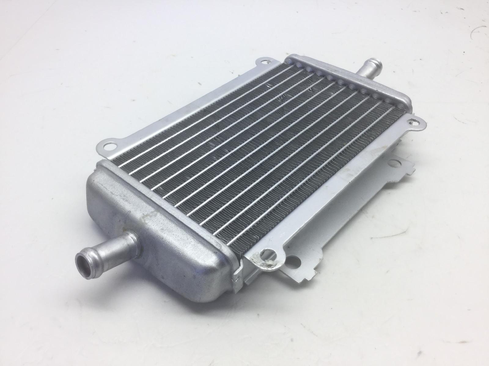 Piaggio vespa gts super hpe 'racing sixties' 300 radiatore acqua 2020 2022 md310