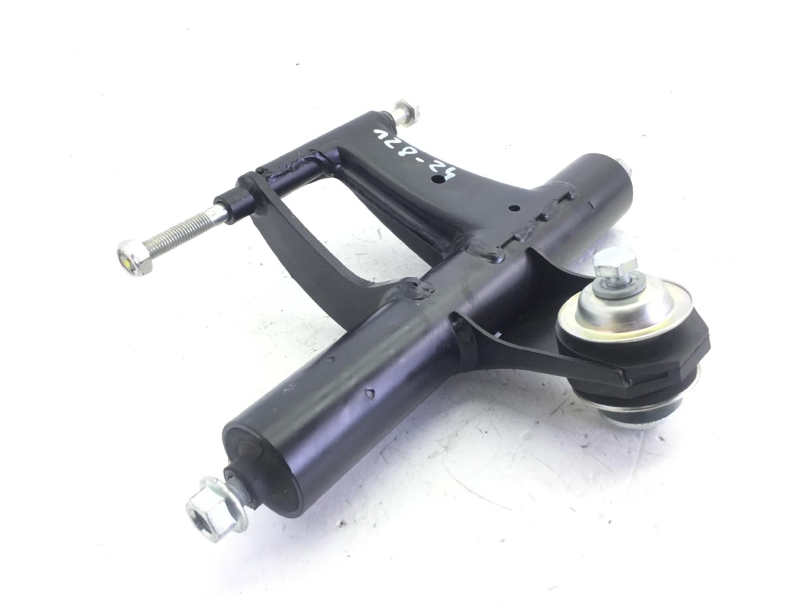 Piaggio vespa sprint 25km-h 50 staffa supporto motore 2020 2020 cd0201