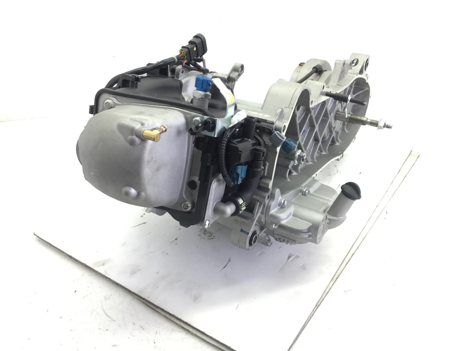 Piaggio vespa sprint 25km-h 50 blocco motore engine - mod: cd02m 2020 2020 cd0201