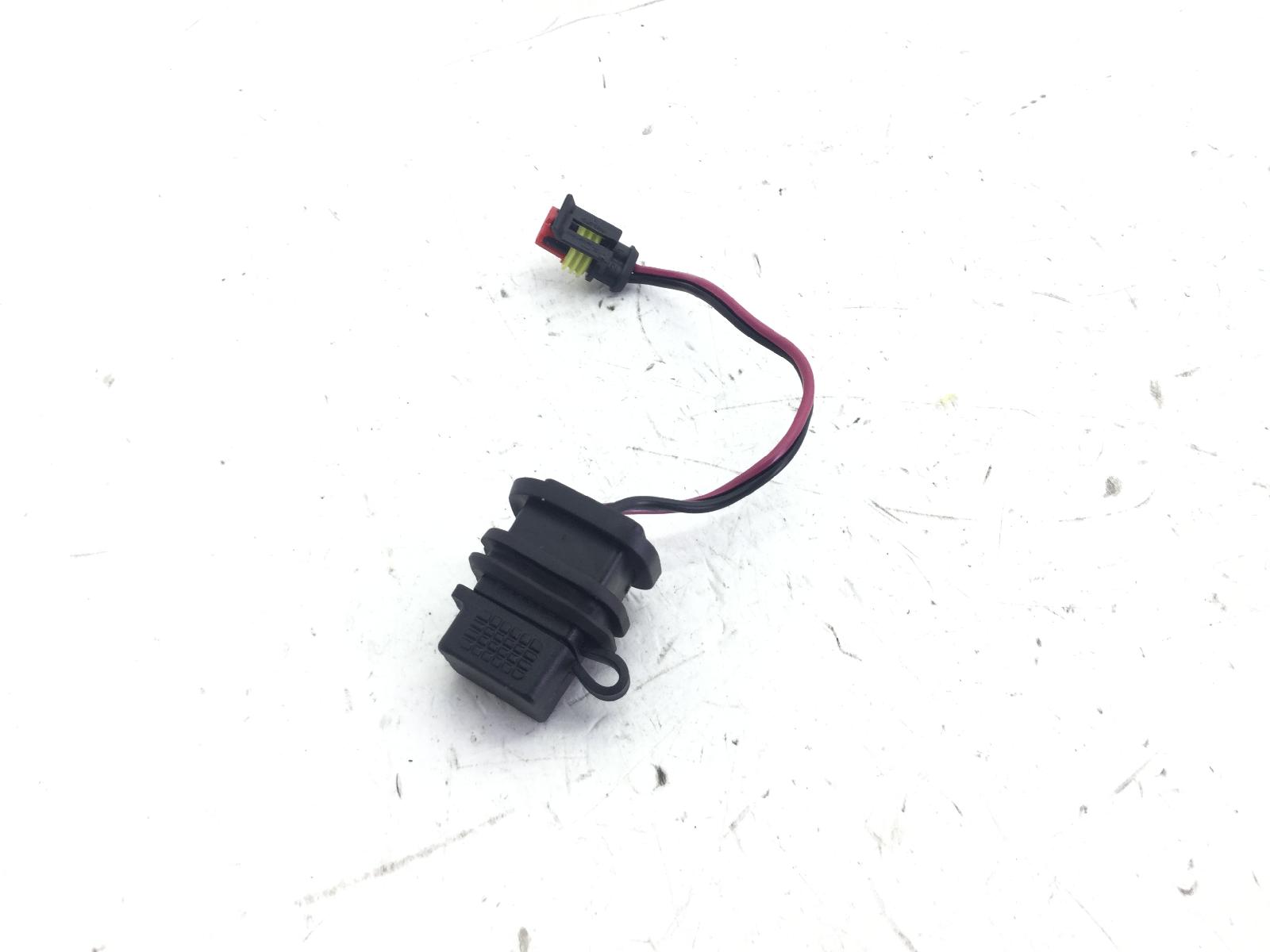 Piaggio vespa sprint 25km-h 50 presa usb 2020 2020 cd0201