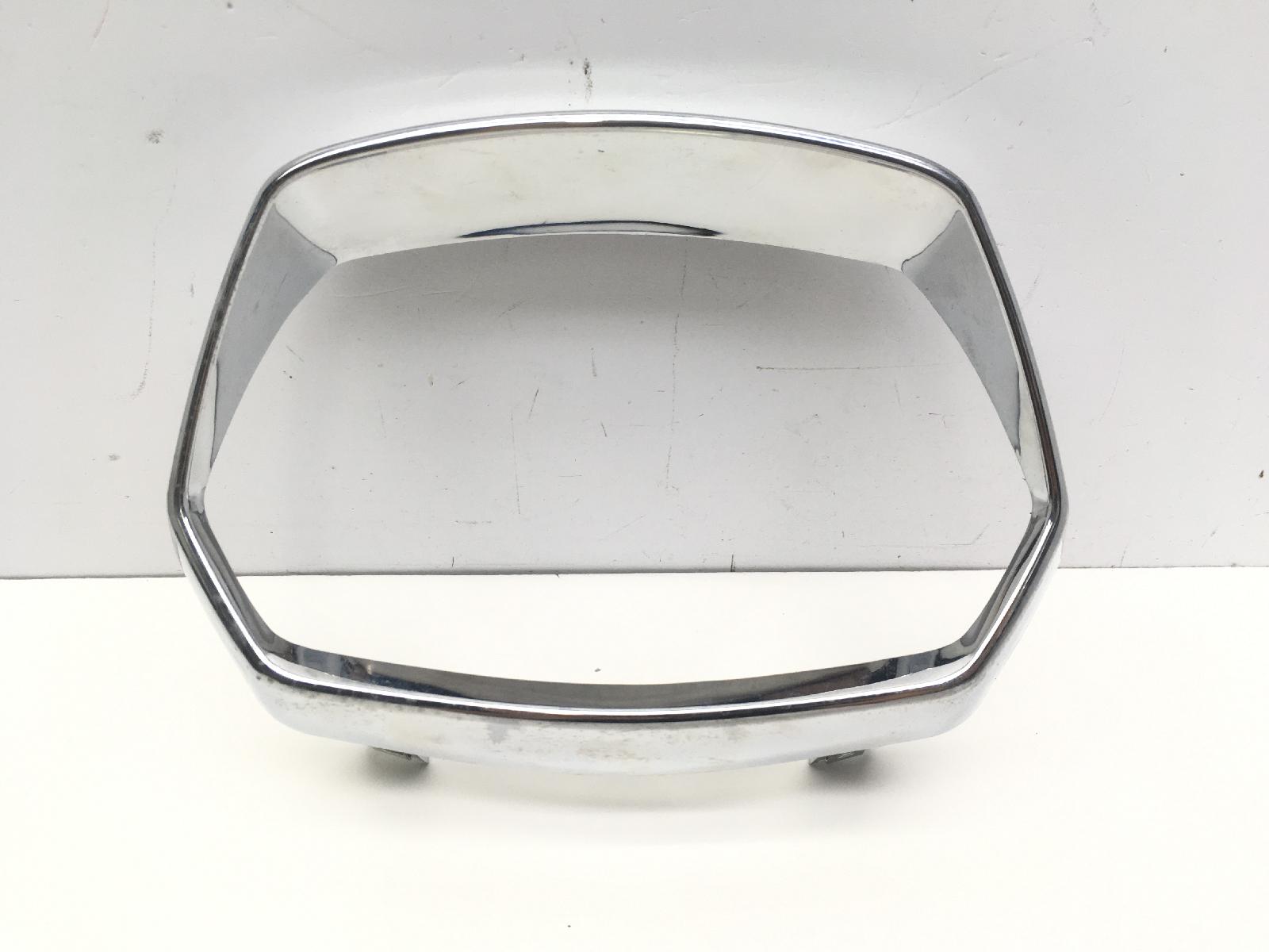Piaggio vespa sprint 25km-h 50 cornice modanatura faro fanale anteriore 2020 2020 cd0201
