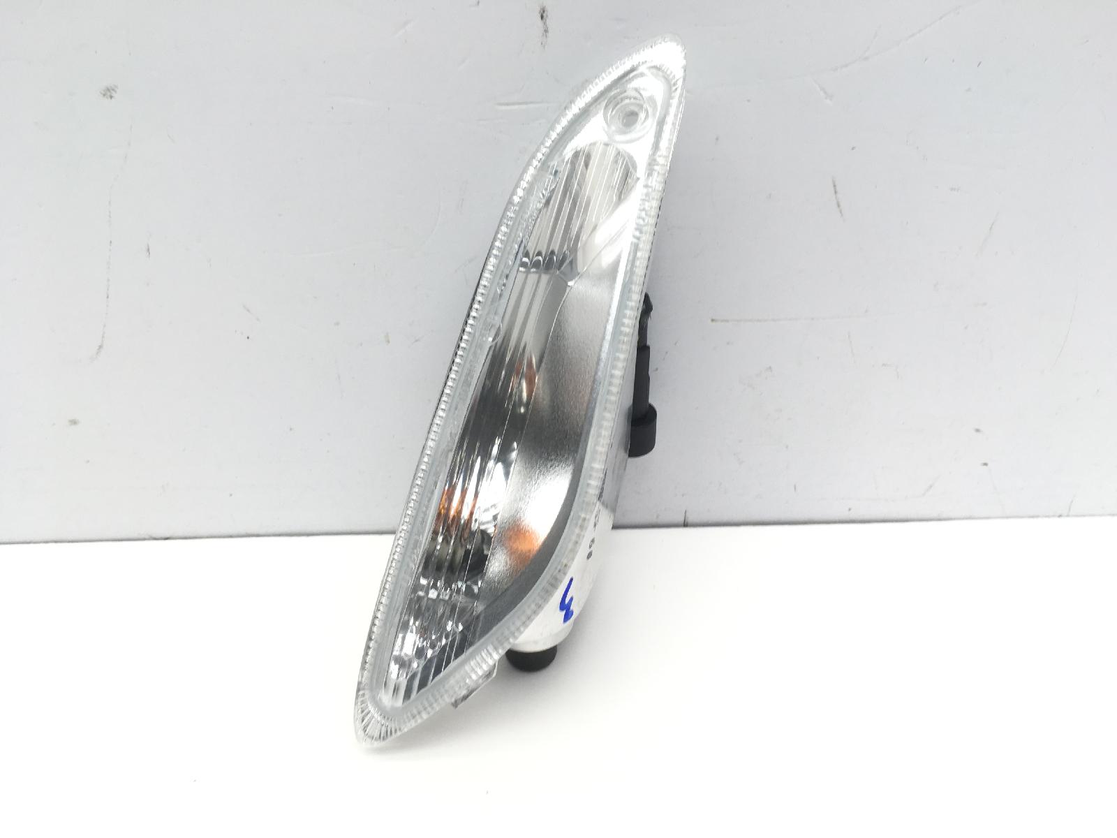 Piaggio vespa sprint 25km-h 50 lampeggiatore freccia posteriore destra 2020 2020 cd0201