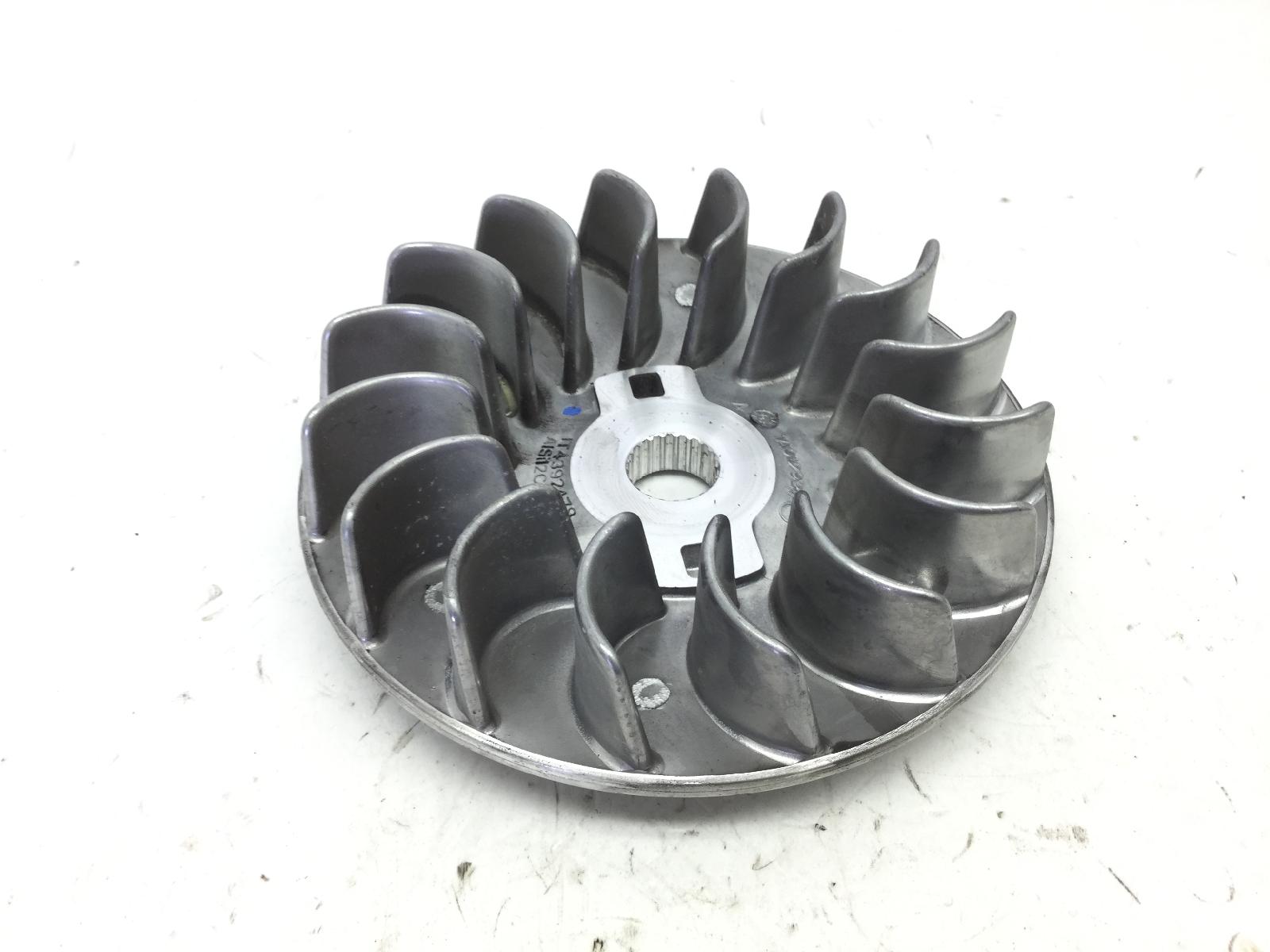 Piaggio beverly e5 black 300 semipuleggia fissa variatore 2023 2023 md2100