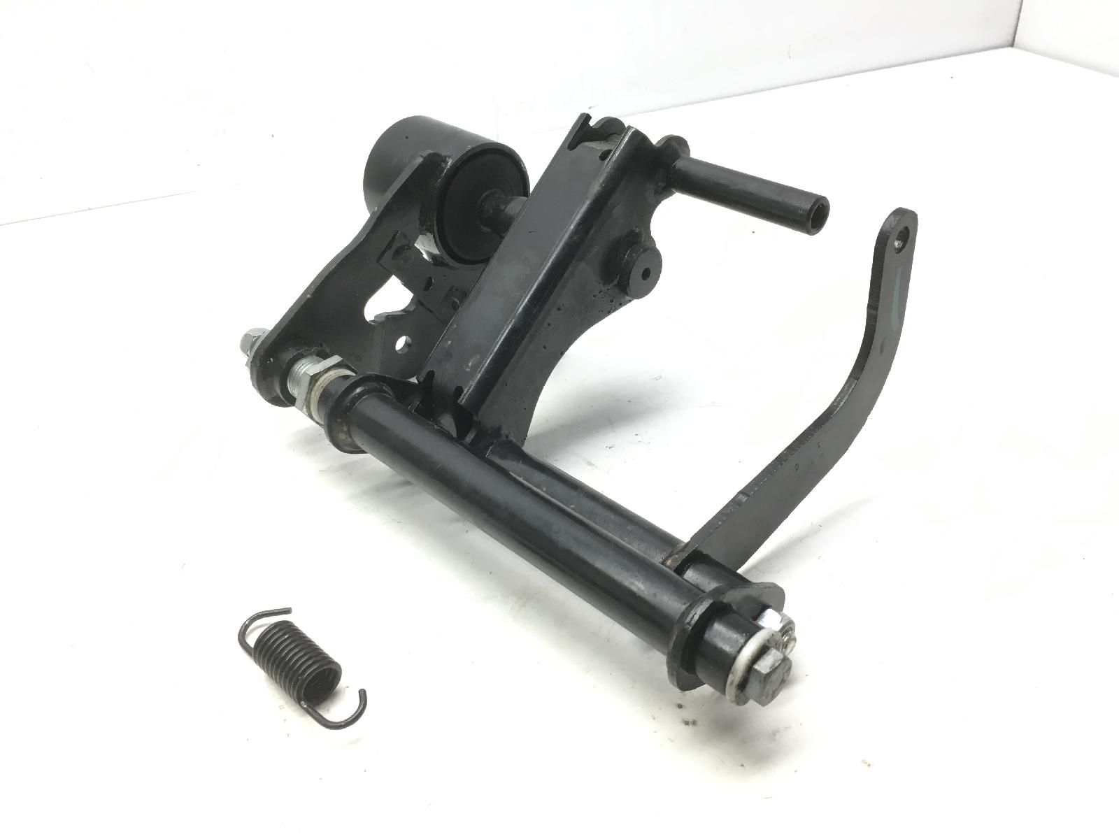 Piaggio beverly e5 black 300 staffa supporto motore e molla 2023 2023 md2100