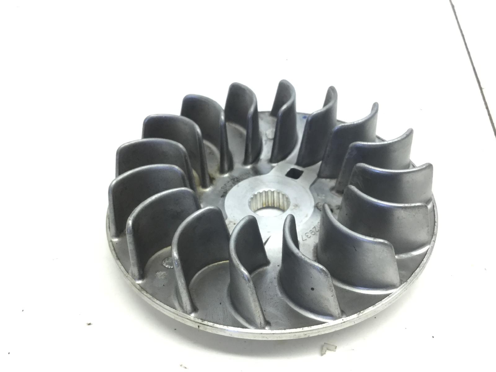 Piaggio beverly e5 black 300 semipuleggia fissa variatore 2023 2023 md2100