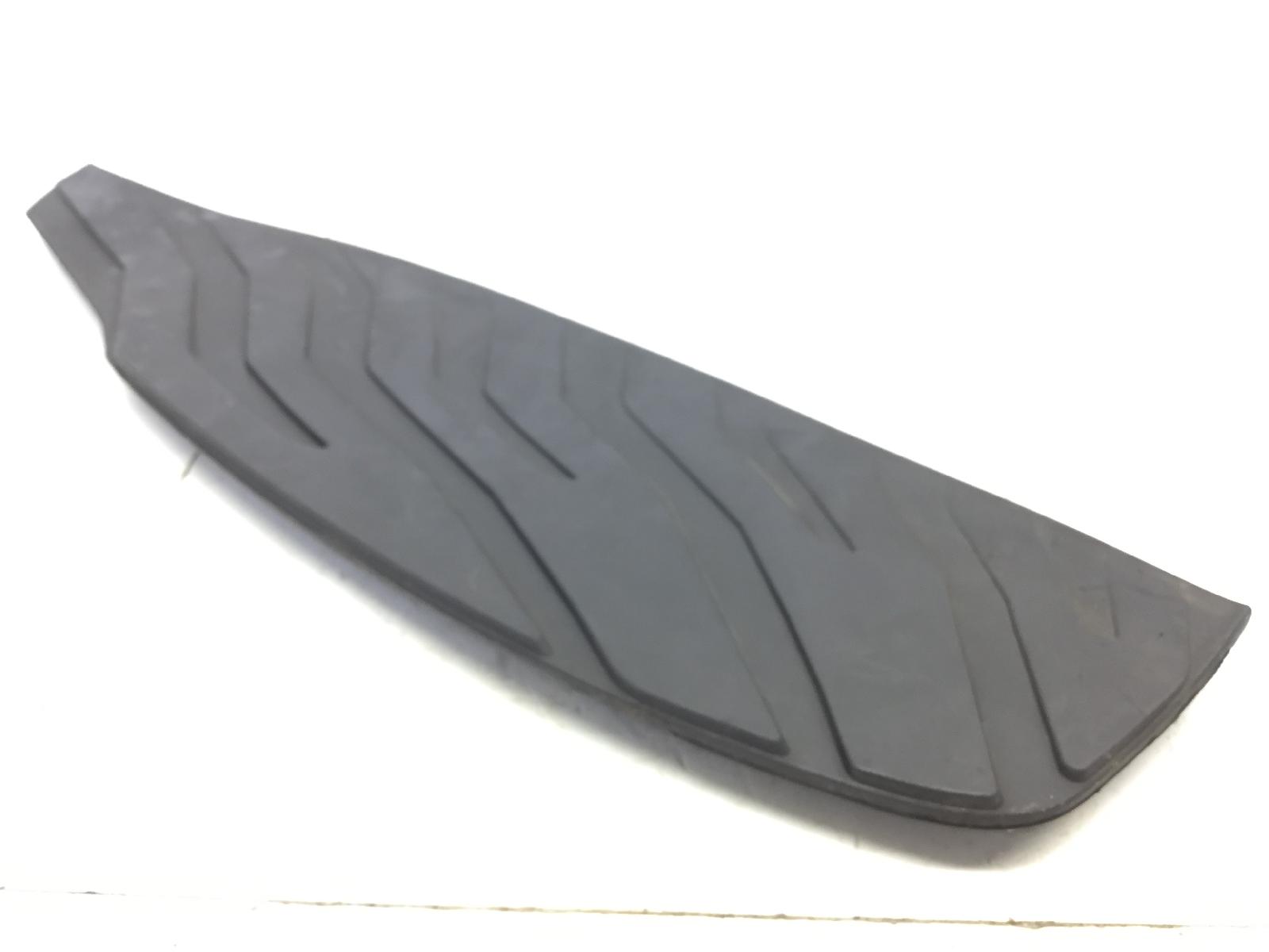 Piaggio beverly e5 black 300 tappetino sinistro pedana pavimento 2023 2023 md2100