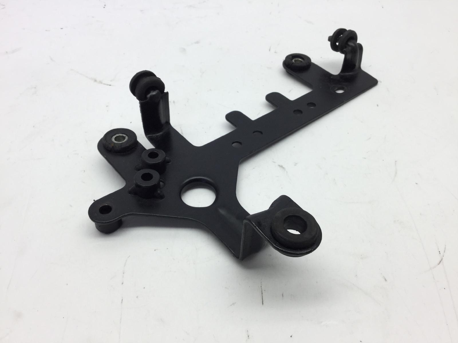 Aprilia red rose 50 staffa supporto regolatore di tensione 1989 1992 fb