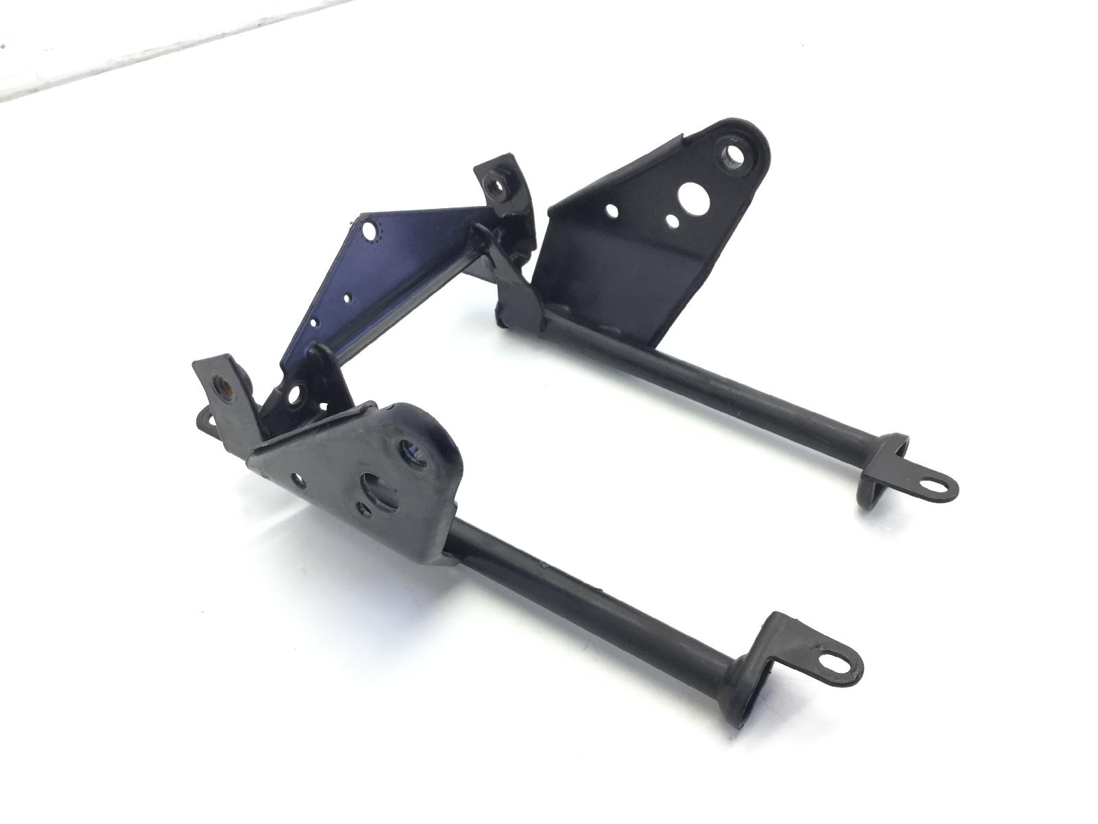 Moto guzzi nevada classic 750 telaio telaietto supporto fanale anteriore 2009 2010 lmg00
