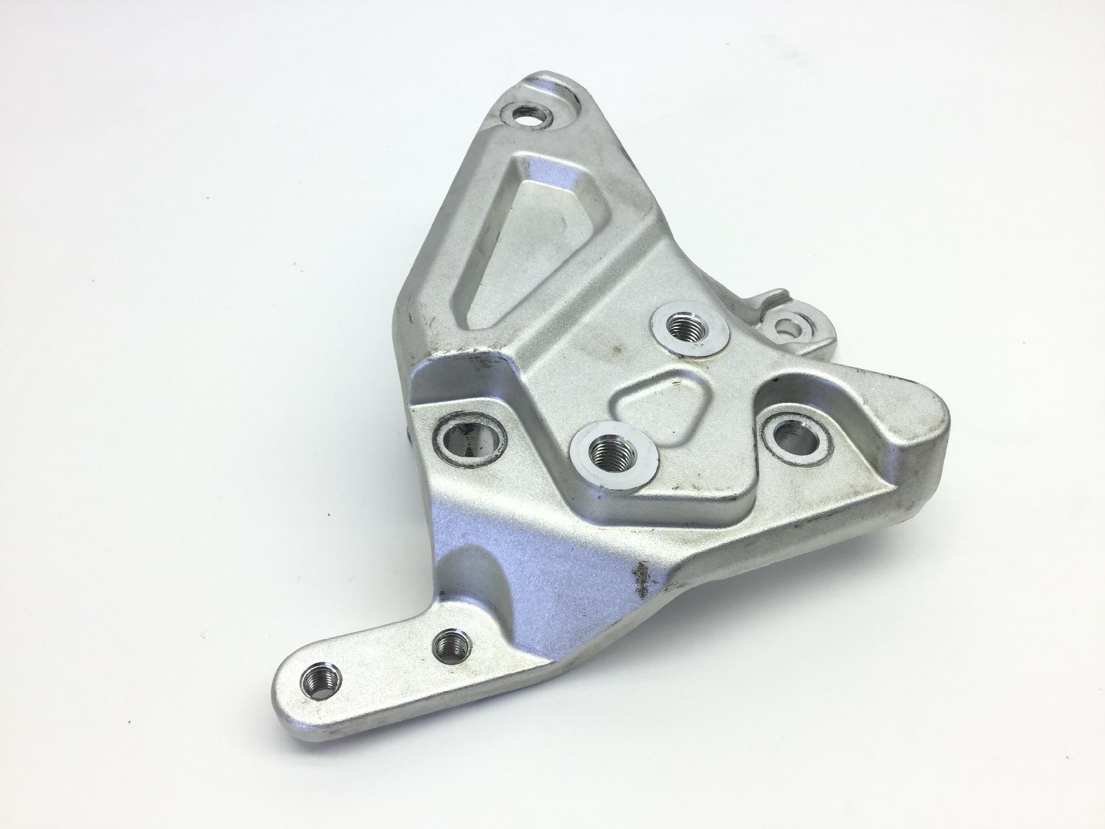 Yamaha tenere' xtz 690 700 staffa supporto pedana anteriore sinistra 2019 2019 dm071