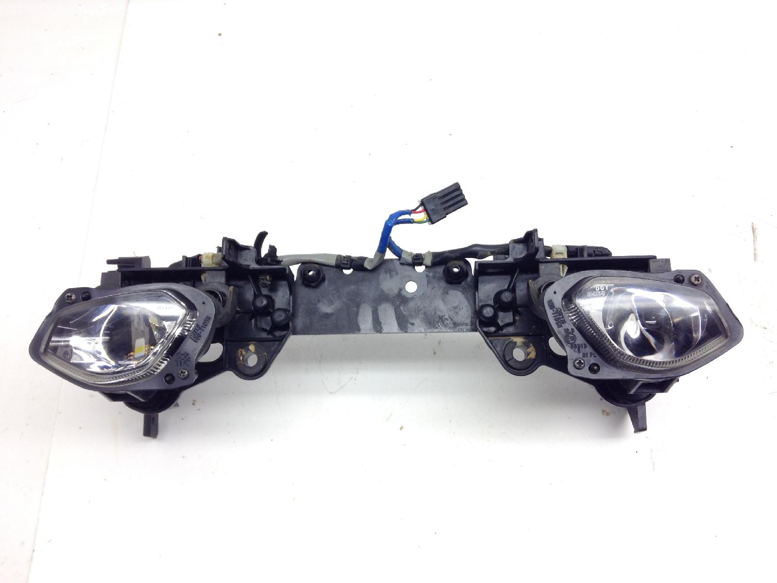 Yamaha tracer 9 gt 890 faro fanale anteriore - crepe 2023 2023 rn70k