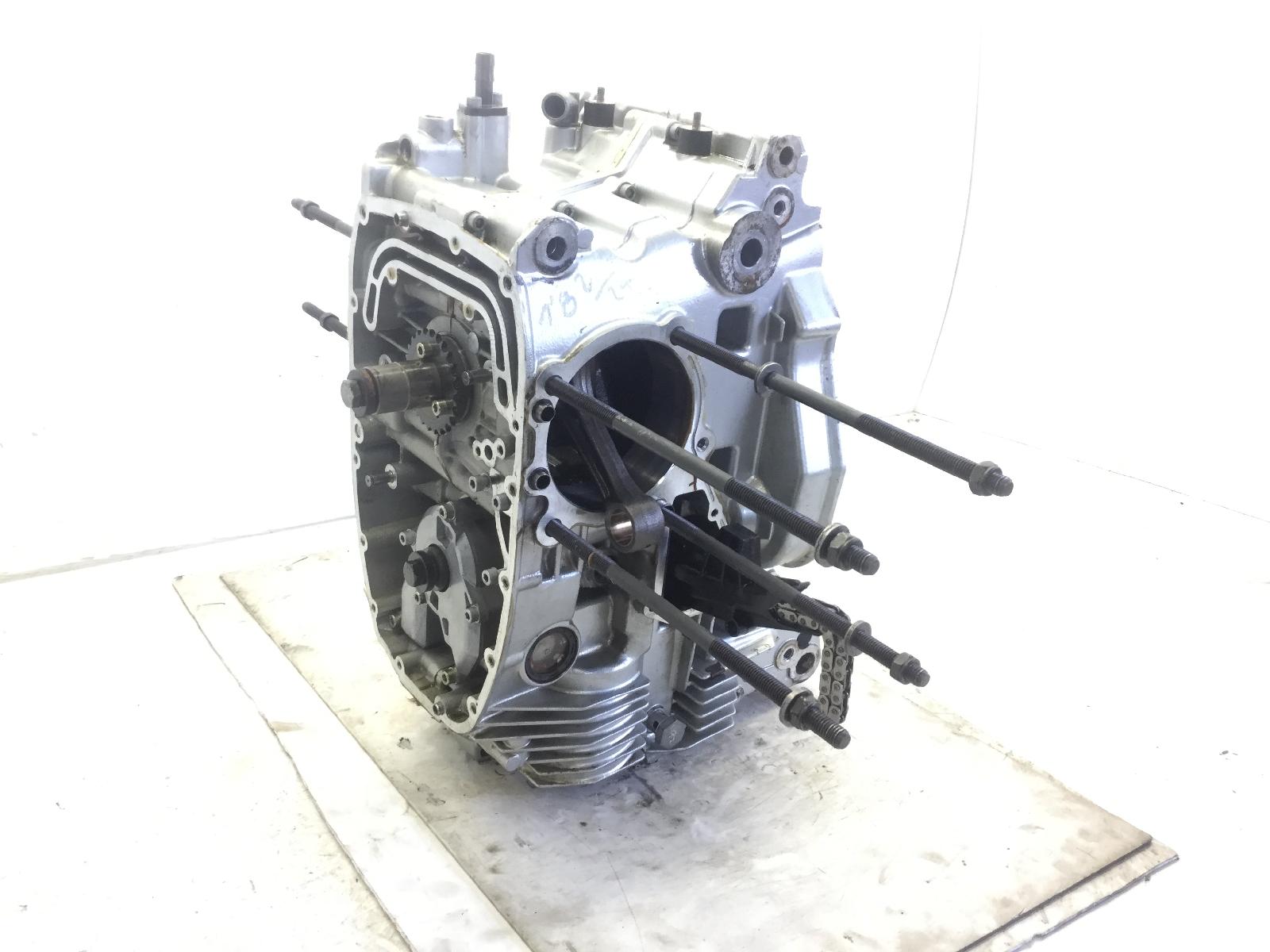 Bmw r 1200 cl 1169 carter motore e albero - mod: 122ea 2003 2003 wb10442a43zj
