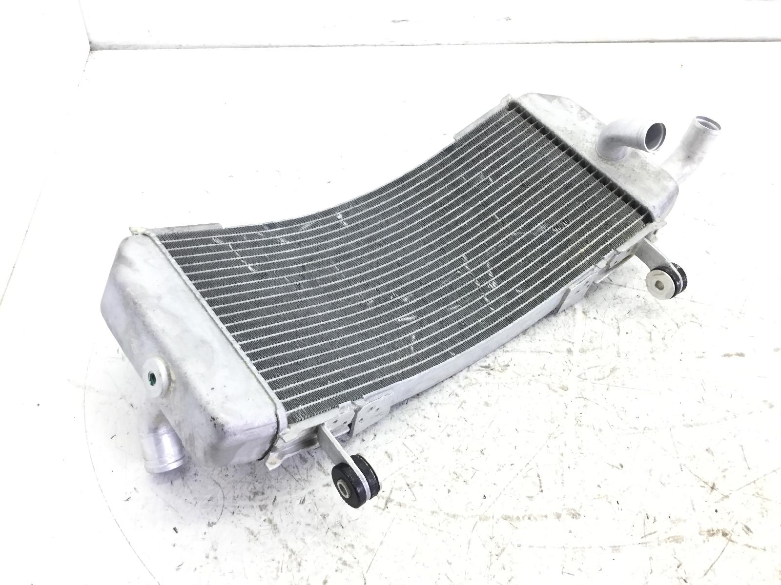 Yamaha t-max xp 560 radiatore acqia liquido raffreddamento motore 2022 2022 sj18f