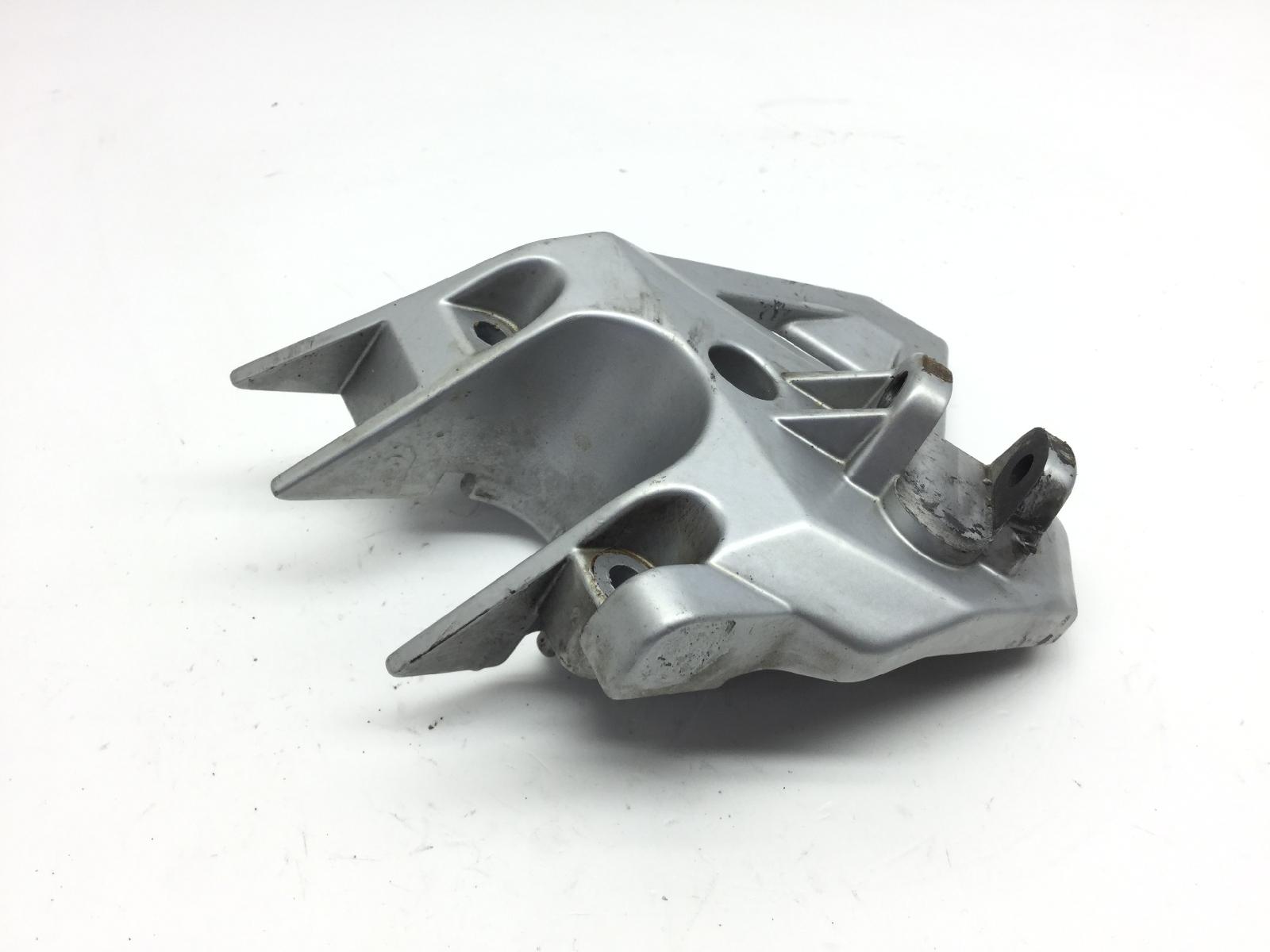Bmw r 850 r 848 staffa supporto pedana poggiapiede anteriore sinistra 2001 2001 wb10401d41zb