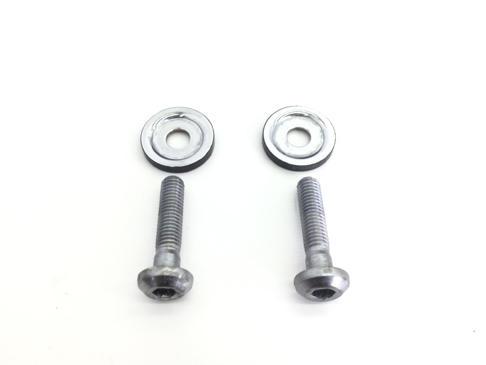 Yamaha mt-07 700 viti e rondelle fissaggio pedana anteriore destra 2023 2023 rm331