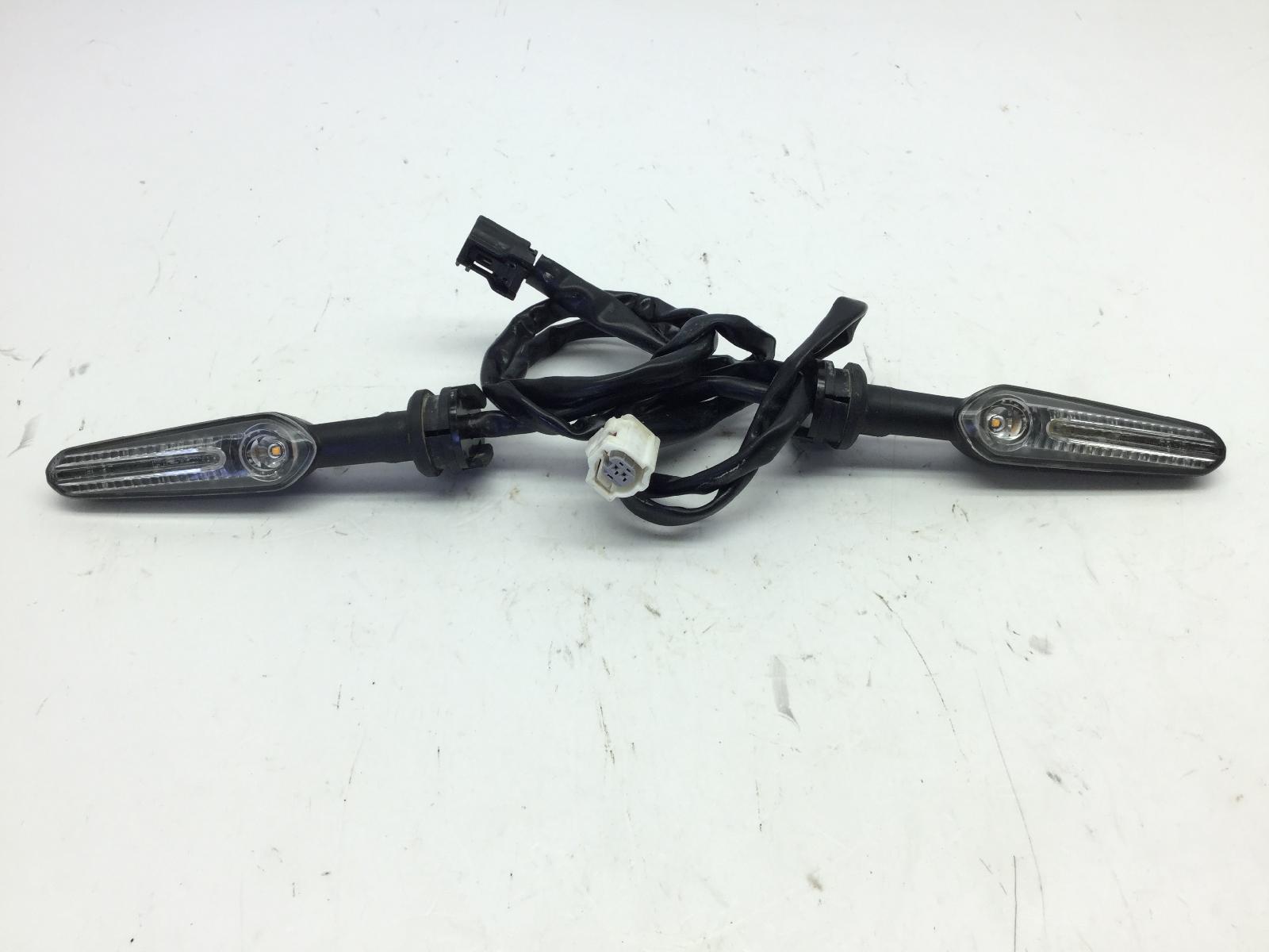 Yamaha mt-07 700 coppia frecce posteriori 2023 2023 rm331