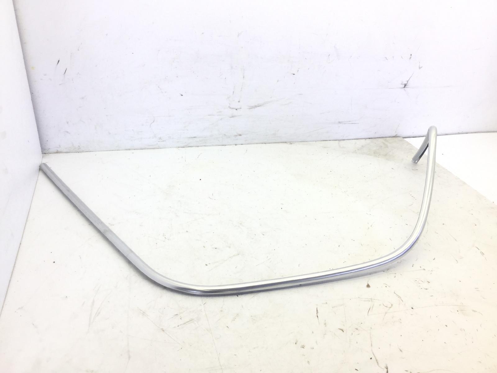 Piaggio vespa gts super ie abs 125 modanatura bordo scudo destro 2021 2021 md3200
