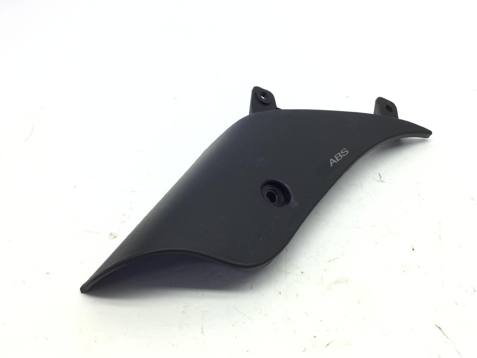 Piaggio vespa gts super ie abs 125 carena coperchio braccio forcella 2021 2021 md3200