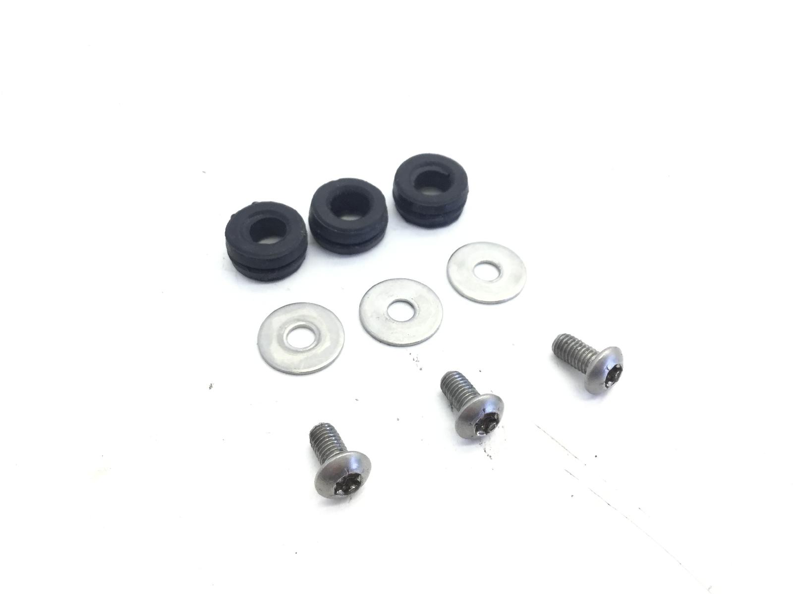Piaggio vespa gts super ie abs 125 kit viti fissaggio piastra paracalore 2021 2021 md3200