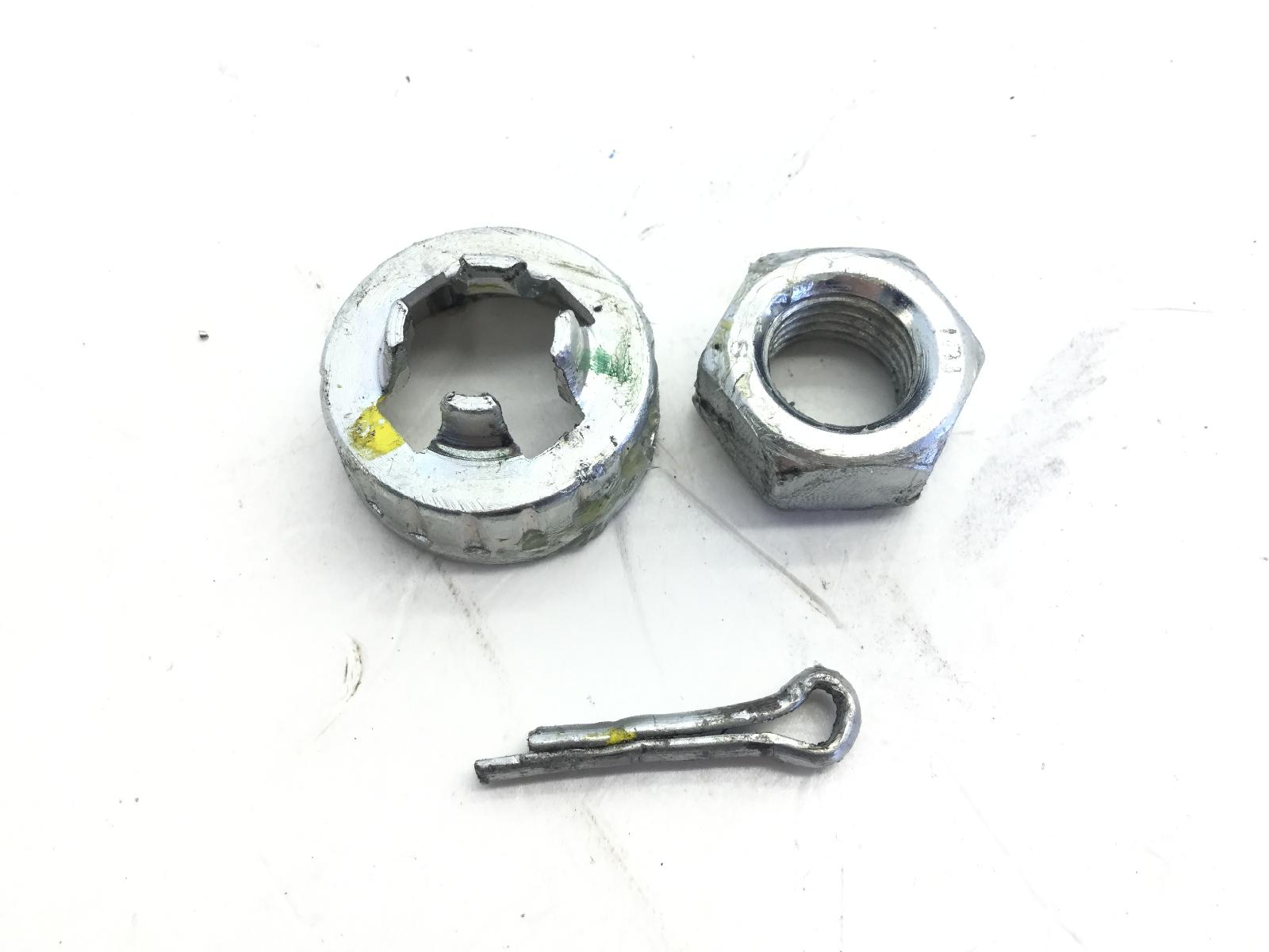 Piaggio vespa gts super ie abs 125 dado e cappellotto ruota anteriore 2021 2021 md3200