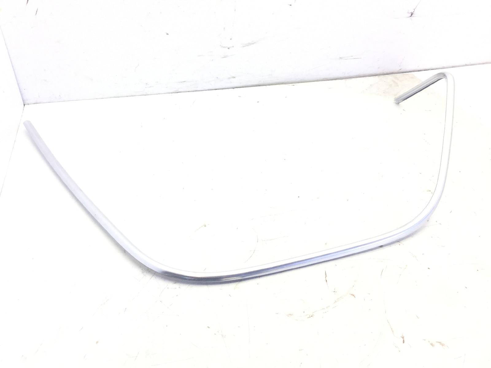 Piaggio vespa gts super ie abs 125 modanatura bordo scudo destro 2021 2021 md3200