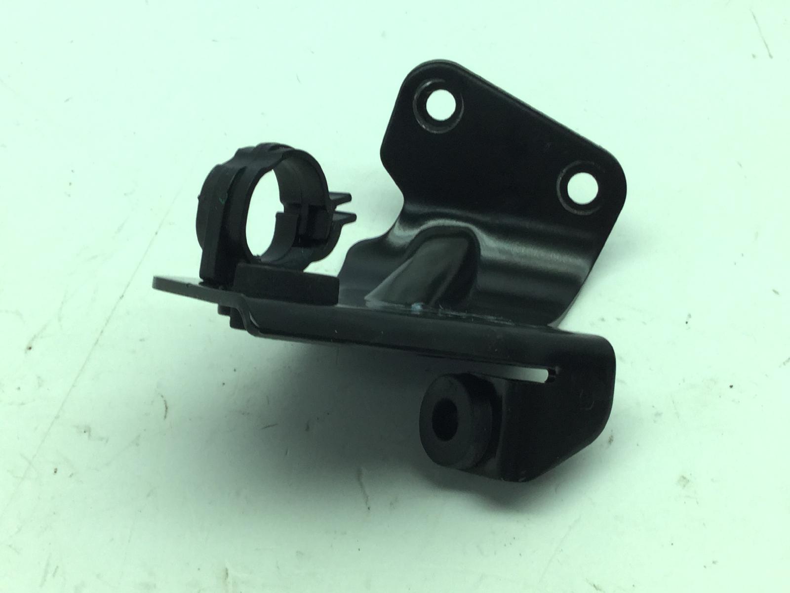 Piaggio vespa gts super ie abs 125 staffa supporto dispostivo abs 2021 2021 md3200