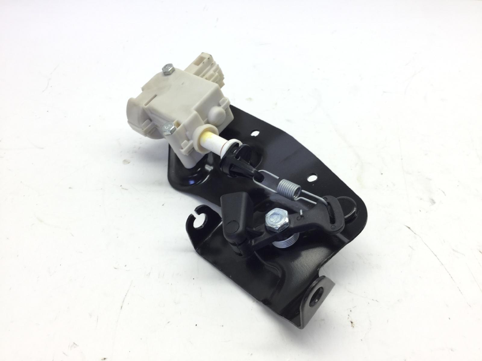 Piaggio vespa gts super ie abs 125 attuatore apertura sella saddle 2021 2021 md3200