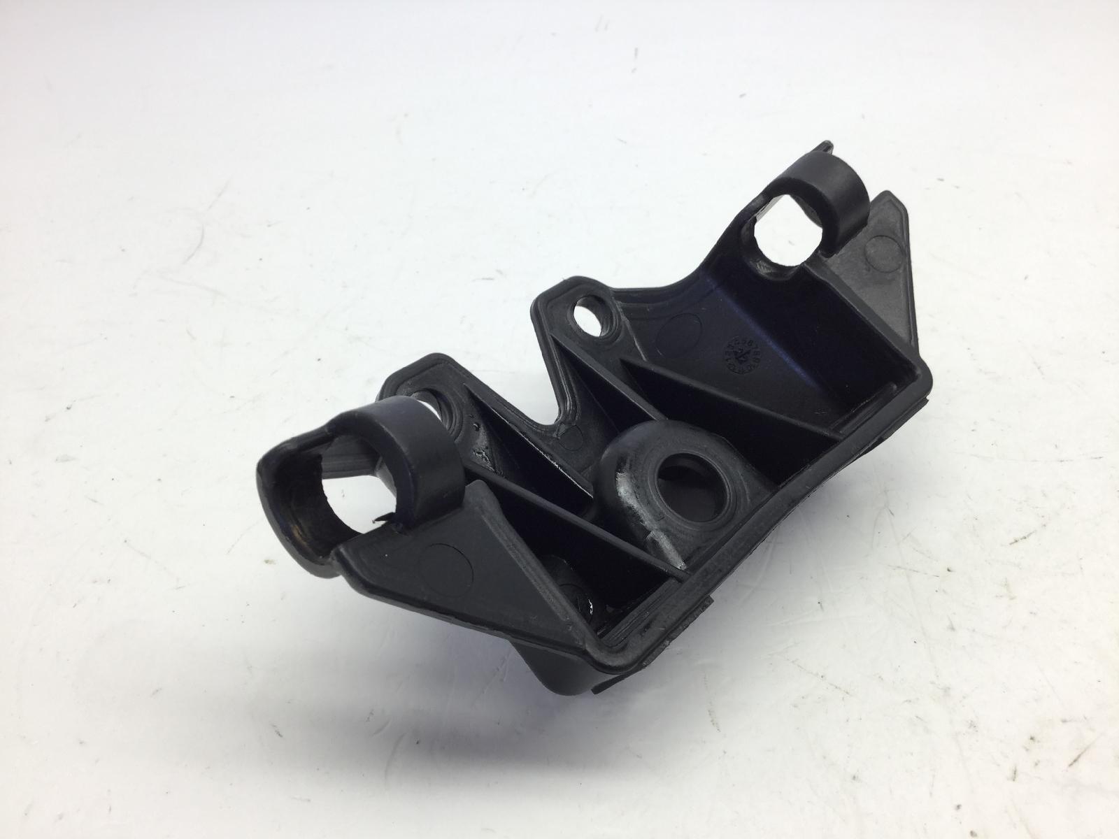 Piaggio vespa gts super ie abs 125 supporto gancio sella saddle 2021 2021 md3200