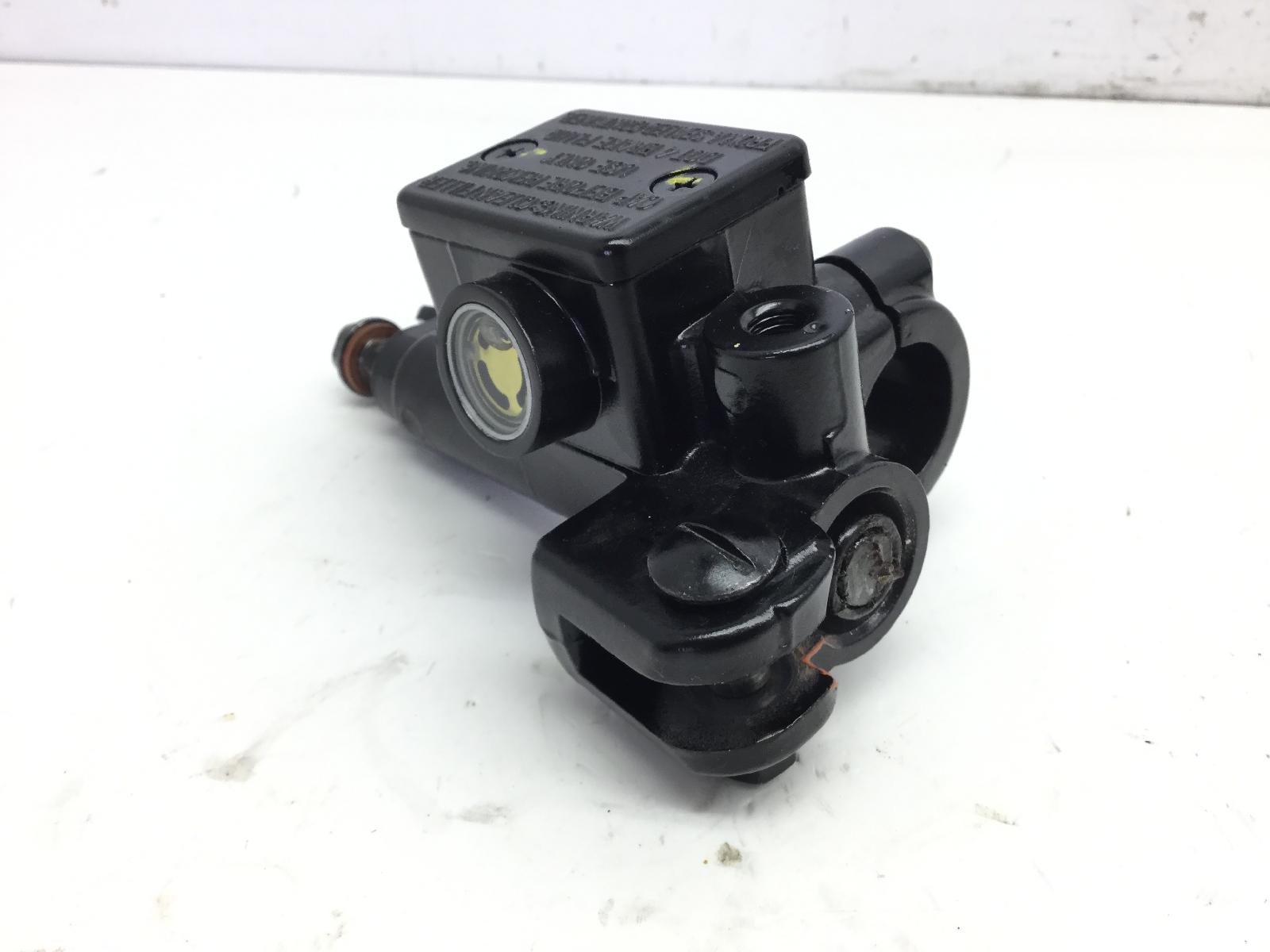 Piaggio vespa gts e4 abs 125 pompa freno posteriore sinistra 2021 2021 md3200