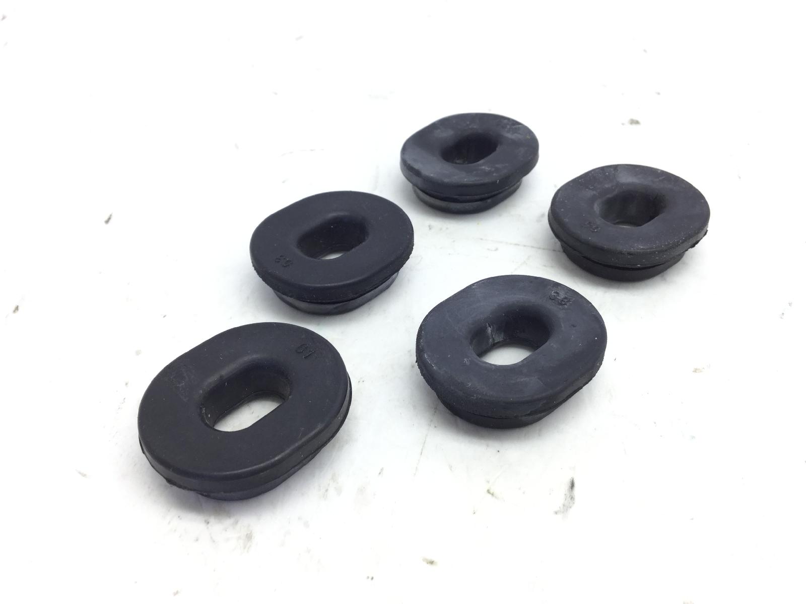 Piaggio vespa gts e4 abs 125 kit 5 gommini tamponi telaio 2021 2021 md3200