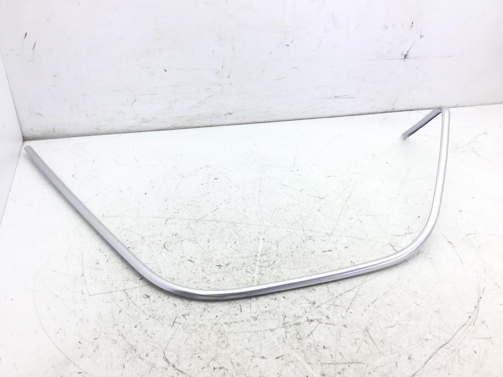 Piaggio vespa gts e4 abs 125 modanatura bordo scudo destro 2021 2021 md3200