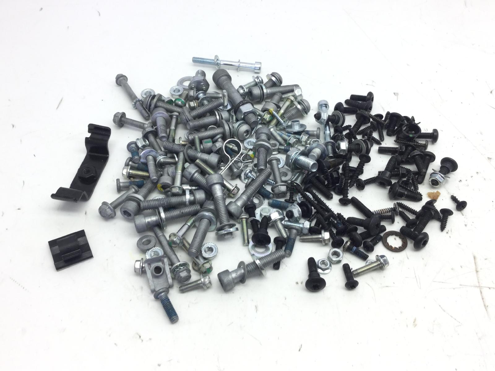 Piaggio vespa gts e4 abs 125 kit viti bulloni bulloneria telaio 2021 2021 md3200