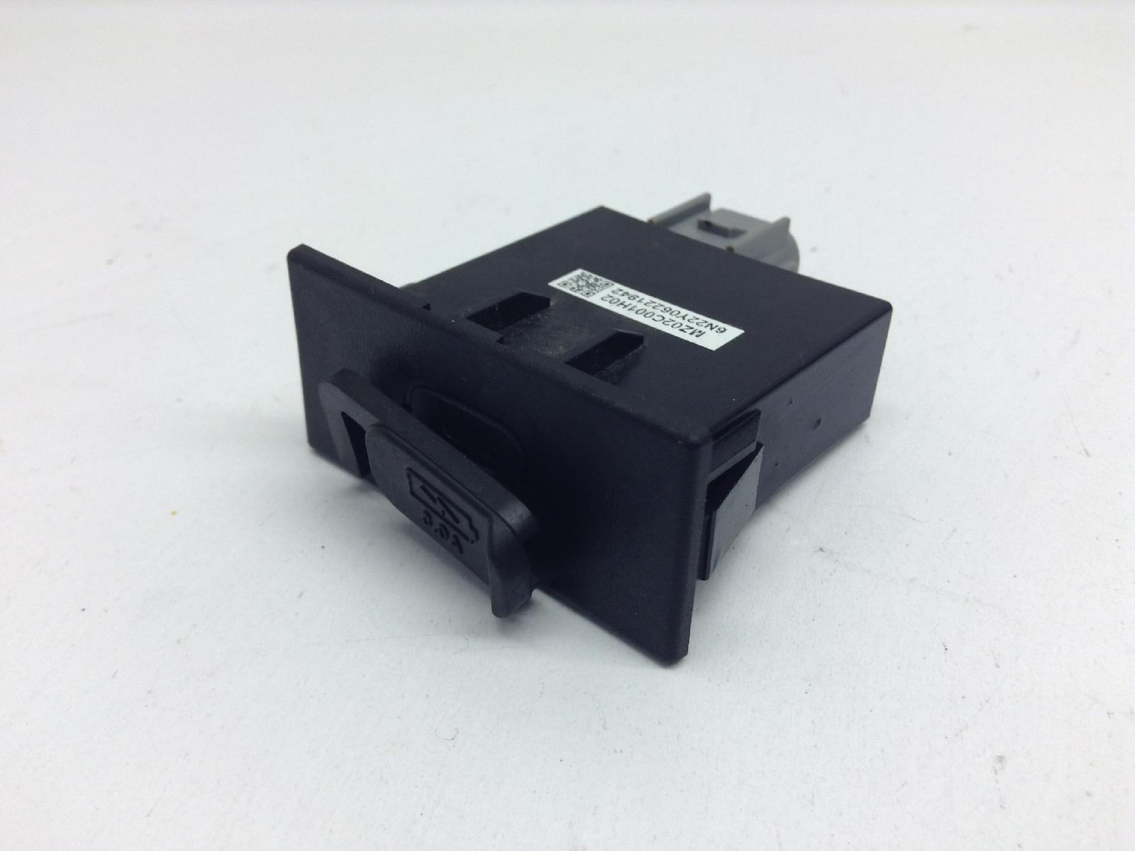 Honda forza 350 presa usb 2023 2024 zdcnf10a0pf