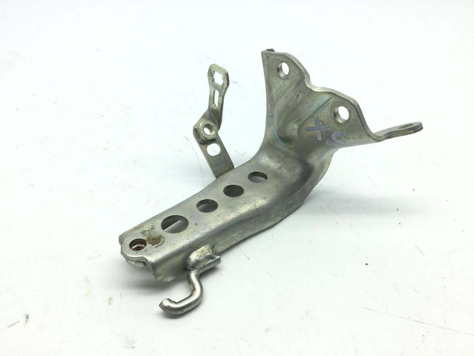 Yamaha t-max xp 560 staffa supporto pedana sinistra 2022 2022 sj18f