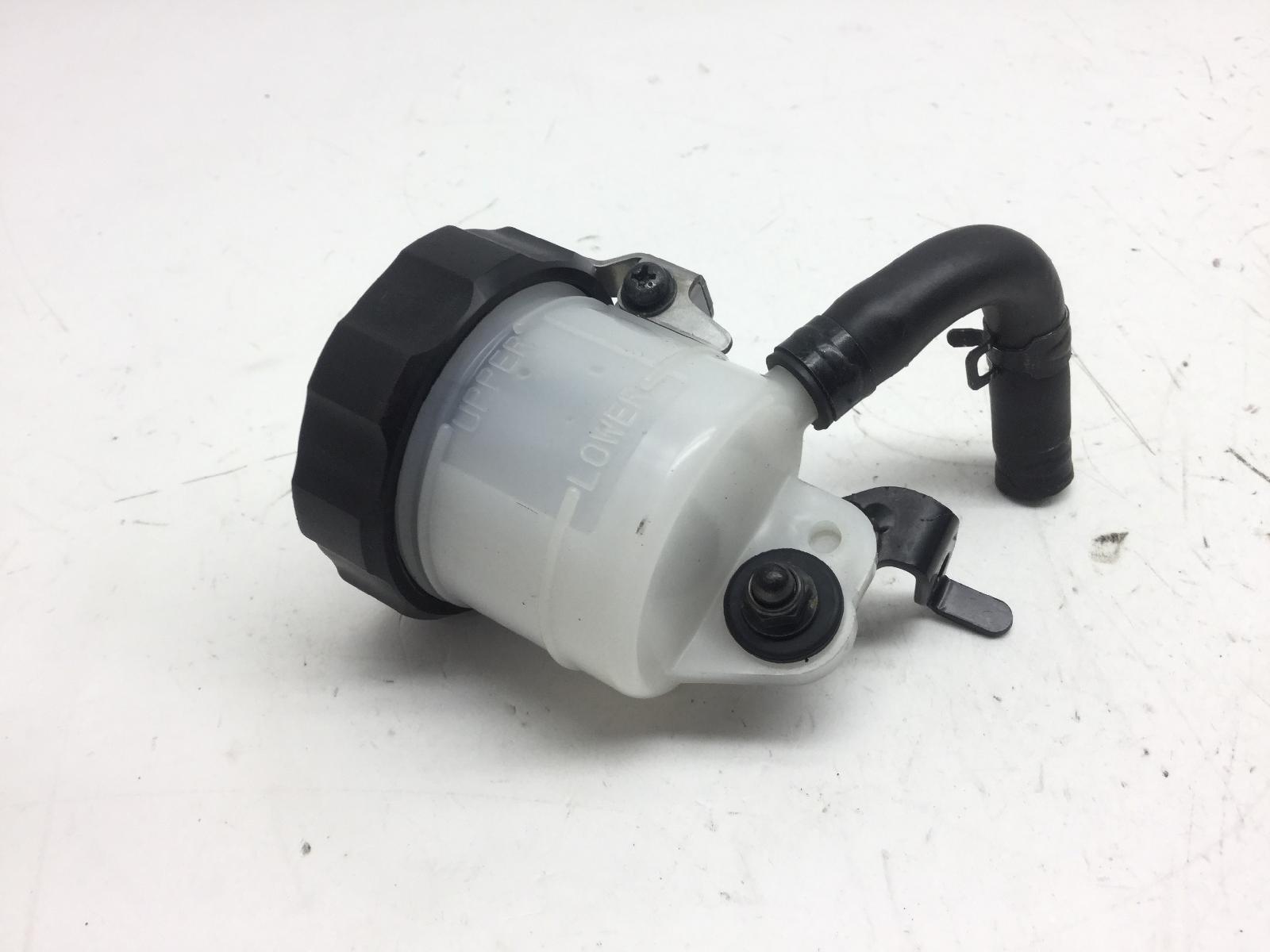 Yamaha mt-09 890 vaschetta olio pompa freno anteriore destra 2022 2022 rn691