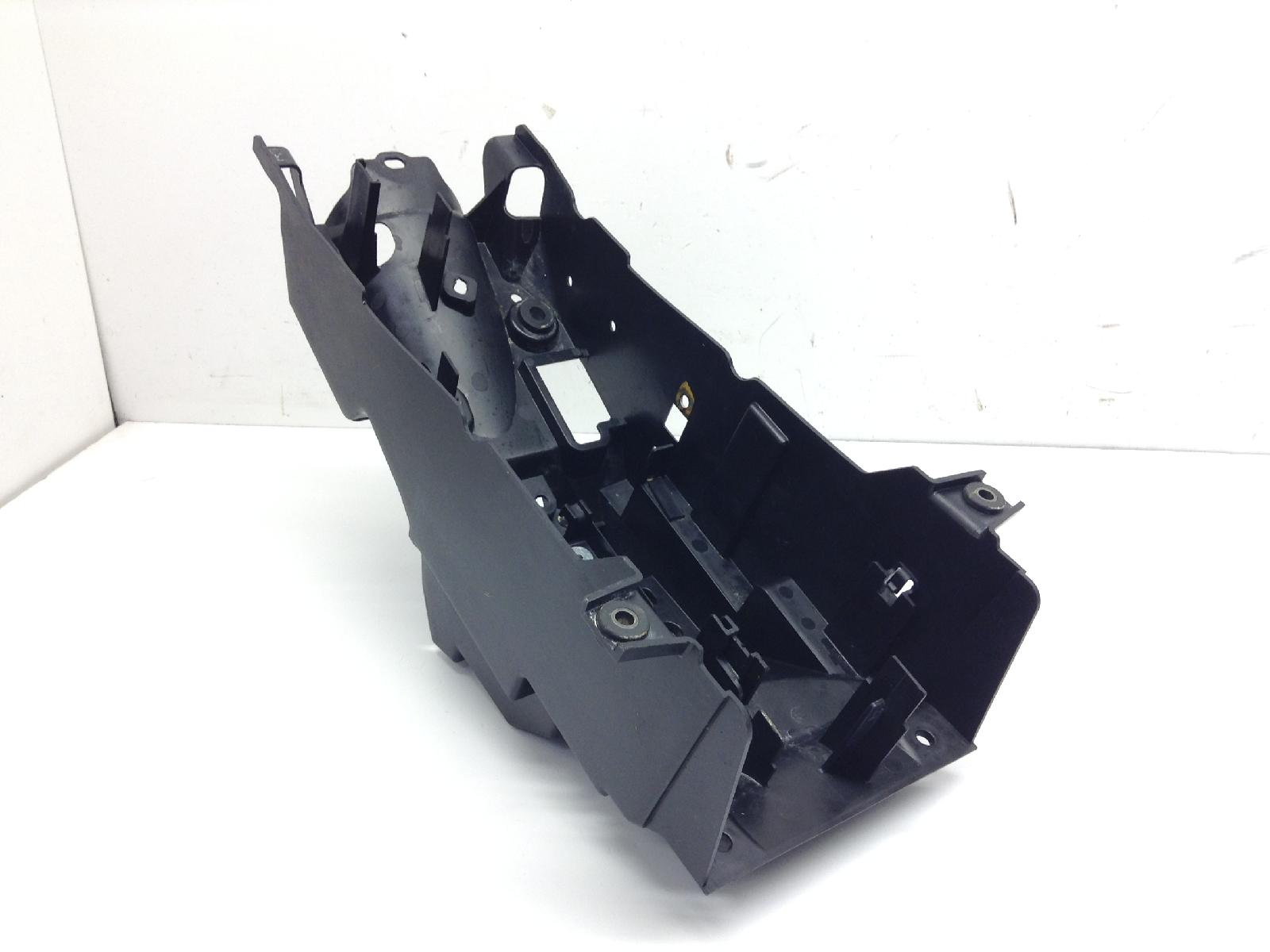 Yamaha mt-09 890 parafango posteriore interno sottocoda vano batteria 2022 2022 rn691