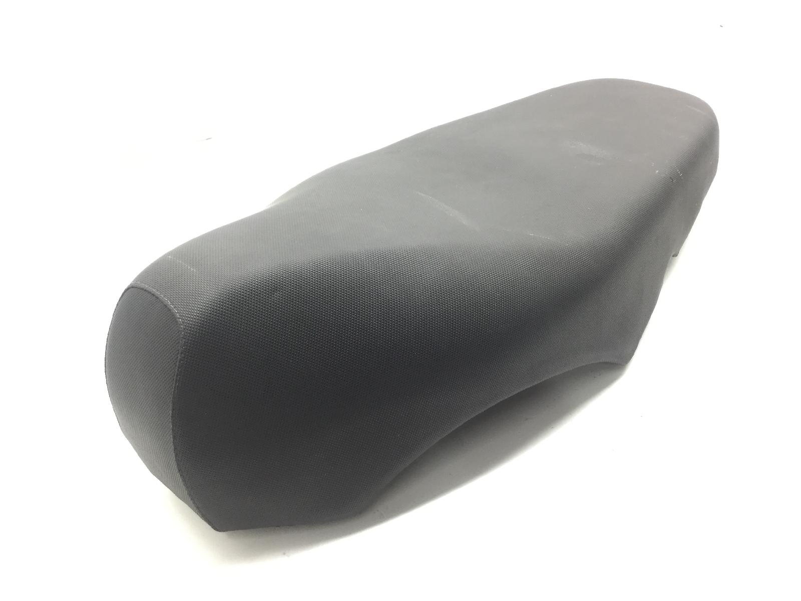 Benelli pepe 2t lx 50 sella saddle - piccolo difetto su fodera 2007 2009 pj001