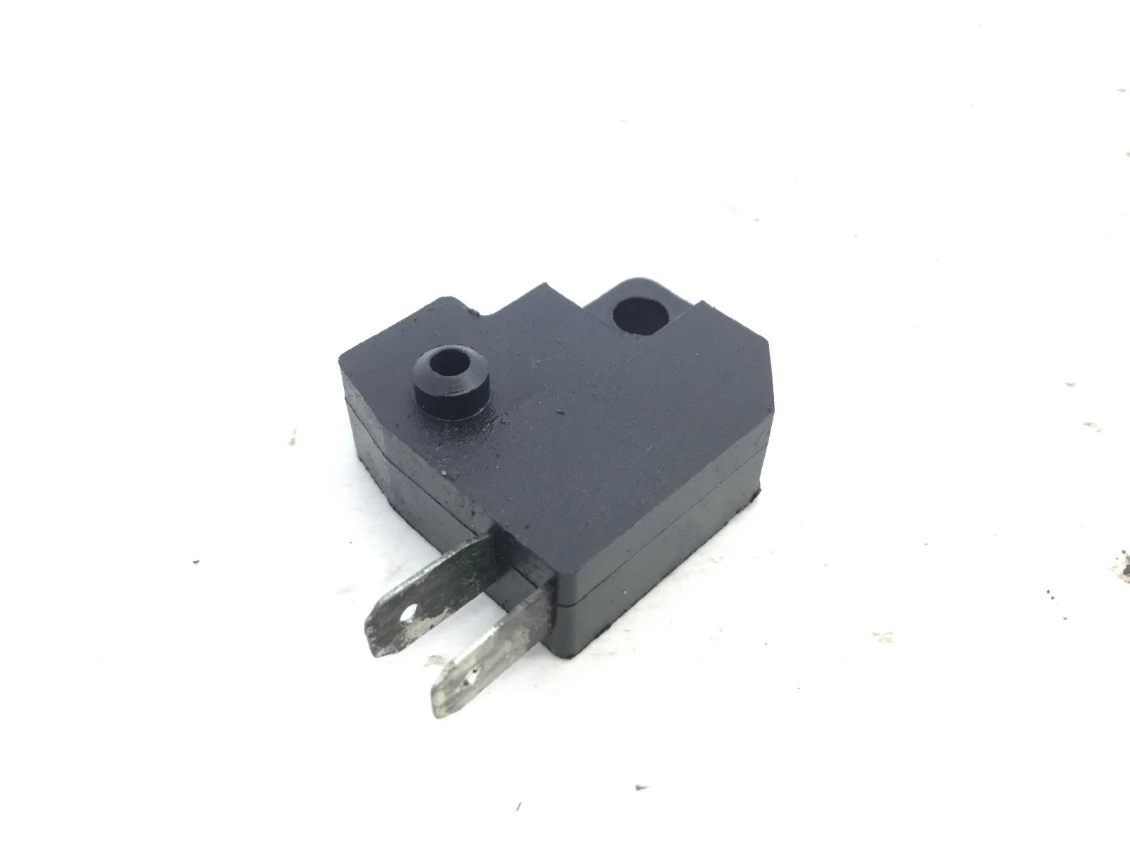 Sym symphony st 50 sensore stop microstop freno anteriore destro 2015 2015 xb05w1