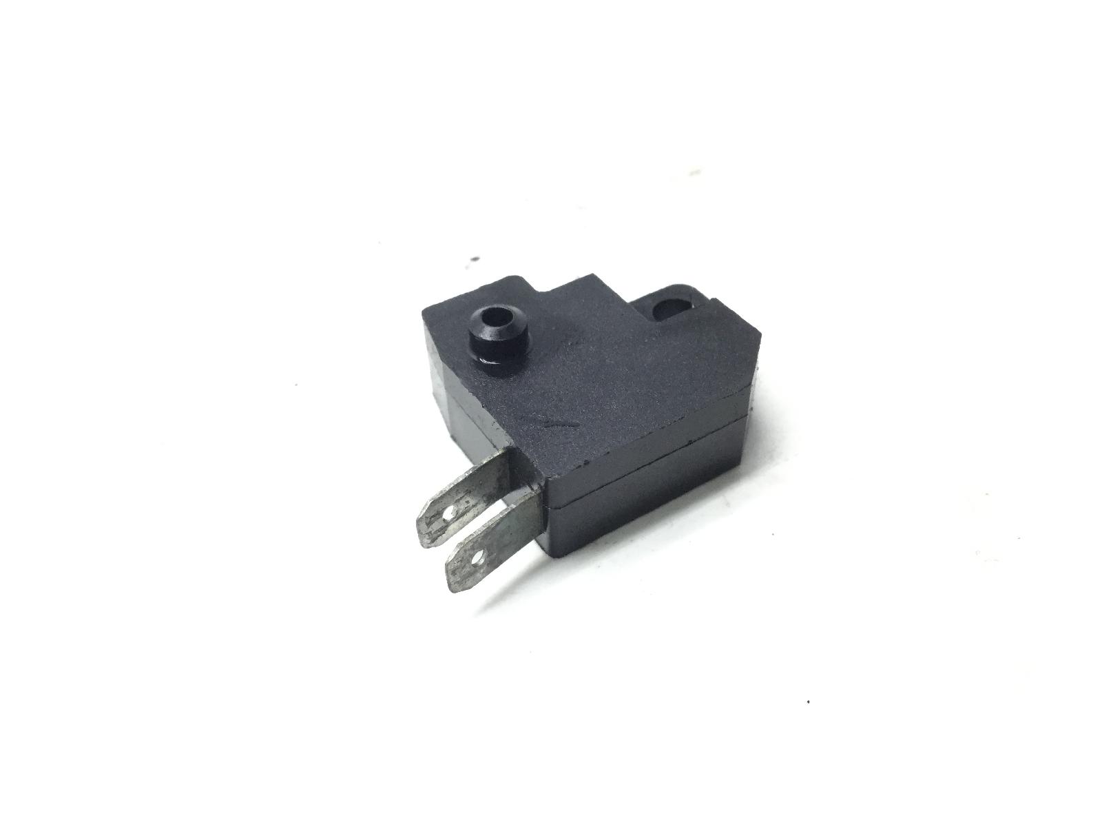 Sym symphony st 50 sensore stop microstop freno anteriore destro 2015 2015 xb05w1