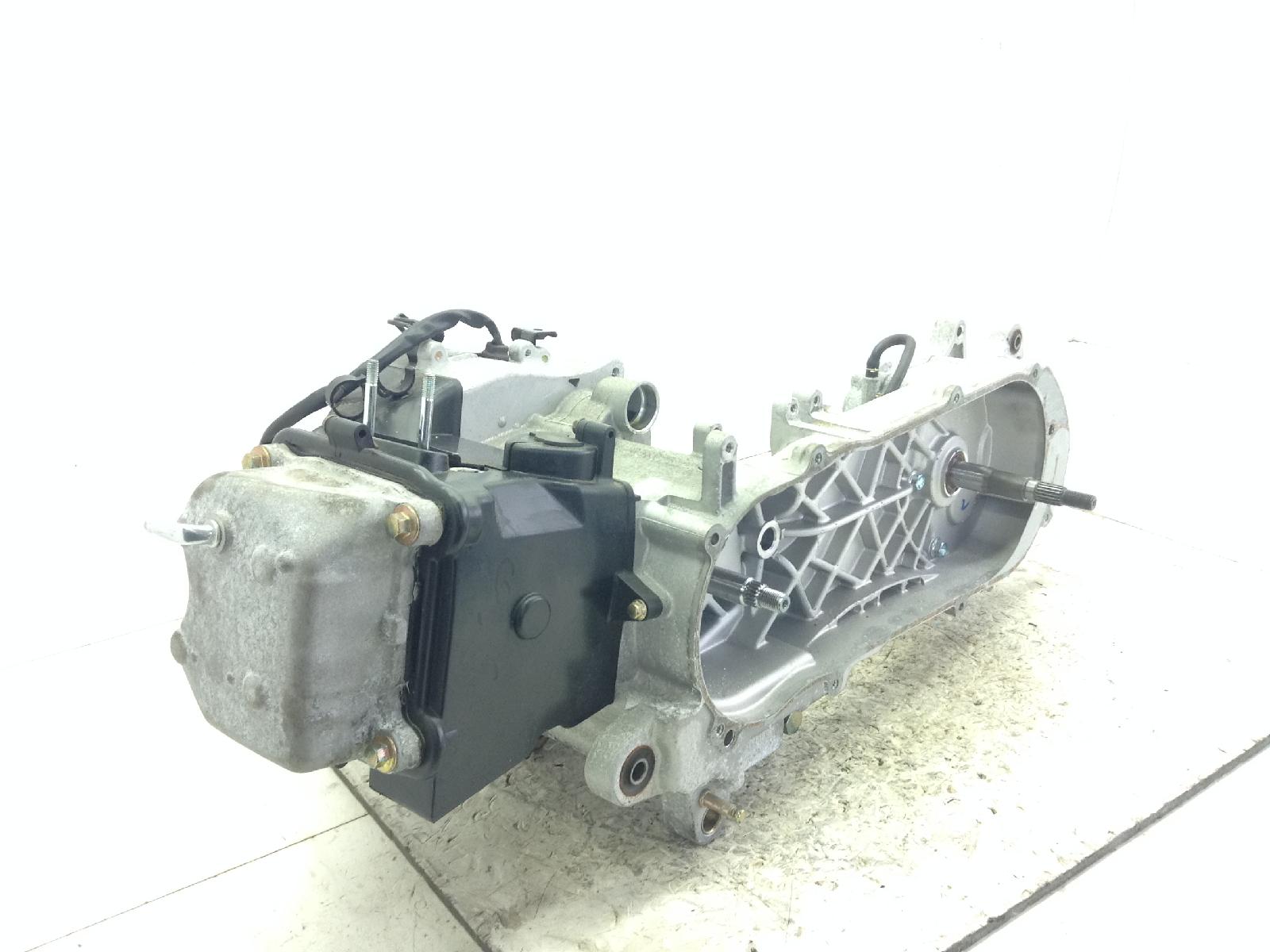 Peugeot tweet 200 169 blocco motore engine - mod. xs1p61qmk-a 2022 2023 vgalw6ekbps