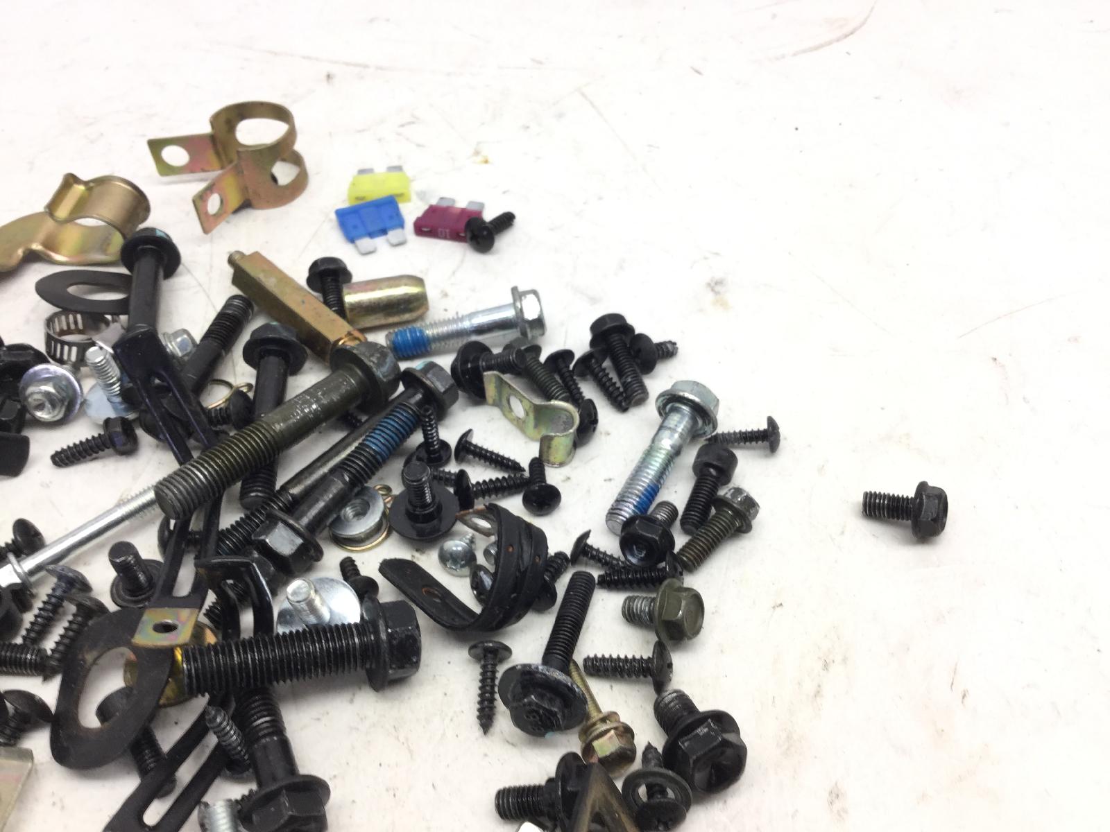 Peugeot tweet 200 169 kit viti bulloni bulloneria telaio assortiti 2022 2023 vgalw6ekbps