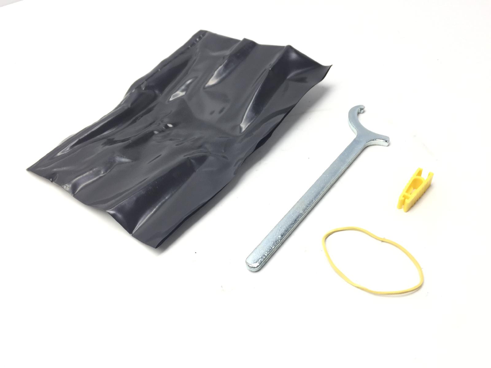 Piaggio vespa primavera 4t 3v ie abs e5 km0 125 kit attrezzi di bordo 2020 2023 md1100