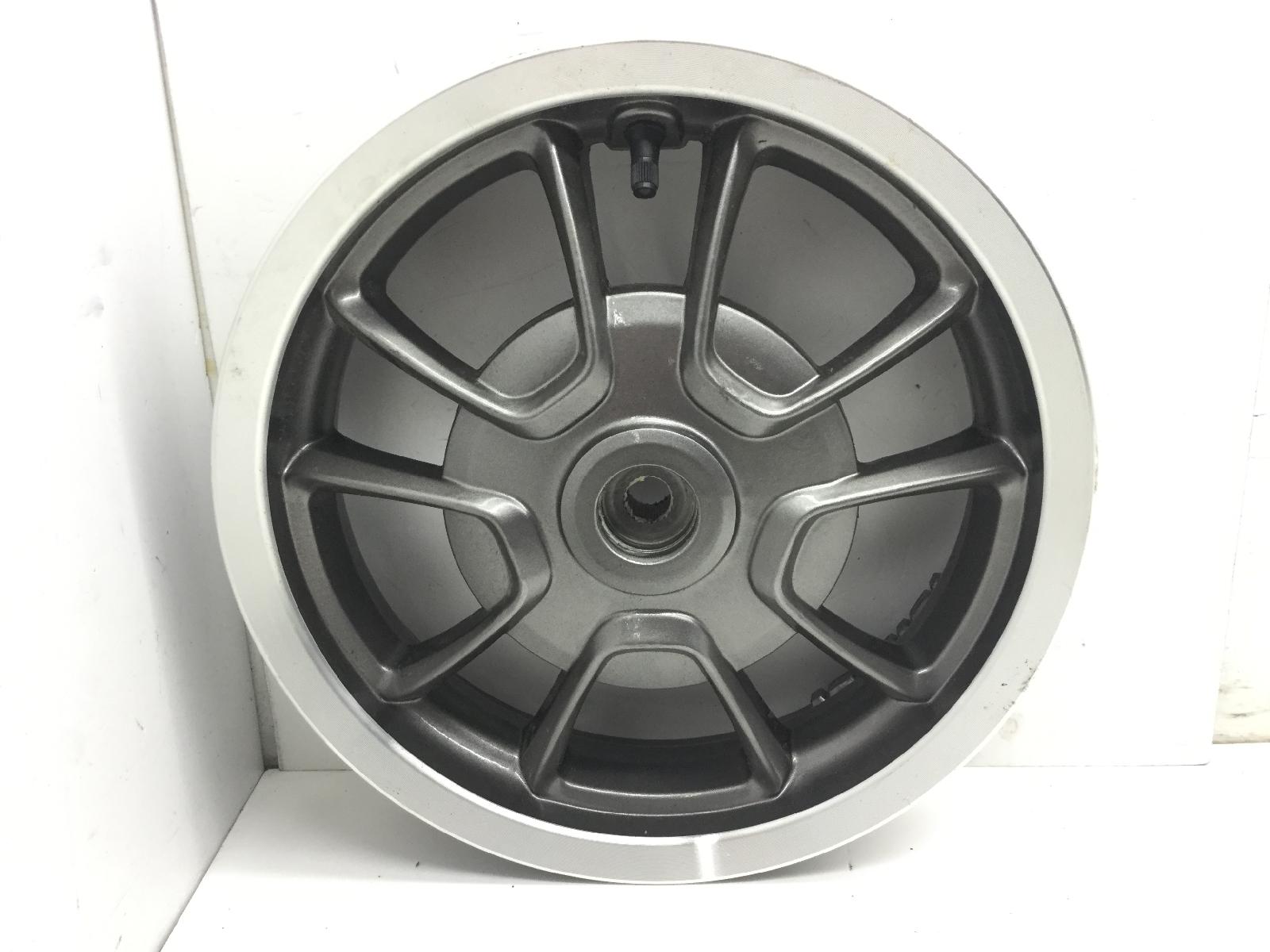 Piaggio vespa primavera 4t 3v ie abs e5 km0 125 cerchio ruota posteriore 2020 2023 md1100