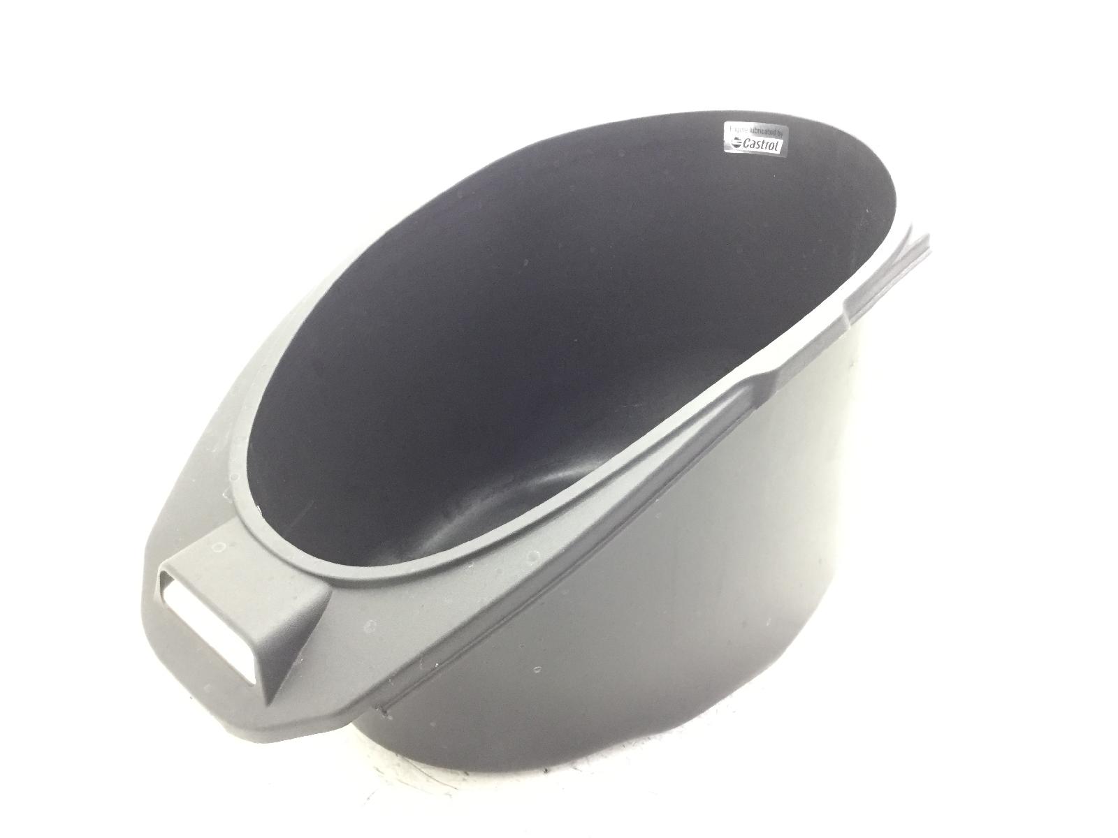 Piaggio vespa primavera 4t 3v ie abs e5 km0 125 carena vano sottosella 2020 2023 md1100