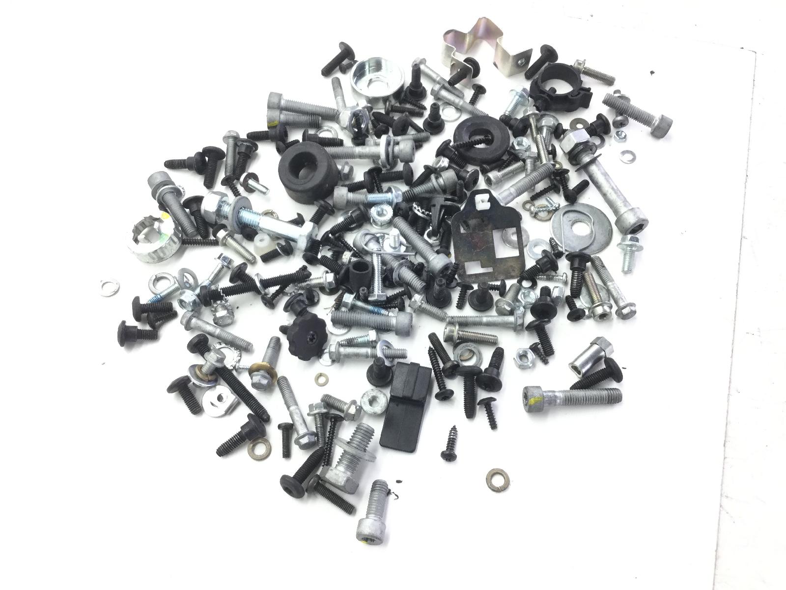 Piaggio vespa primavera 4t 3v ie abs e5 km0 125 kit viti e bulloni telaio 2020 2023 md1100