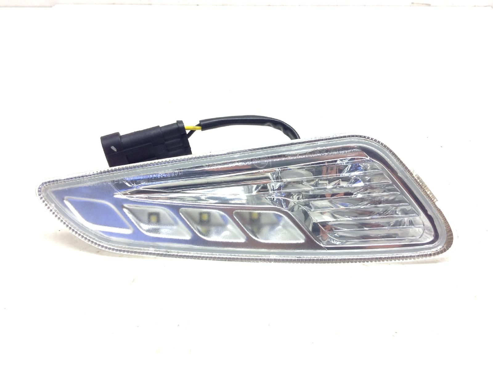 Piaggio vespa sprint km0 (usa) 150 freccia anteriore sinistra 2022 2023 zapm818g